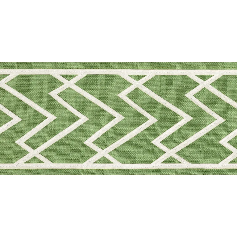 Thibaut Summit Applique Tape in Kelly (E12211)