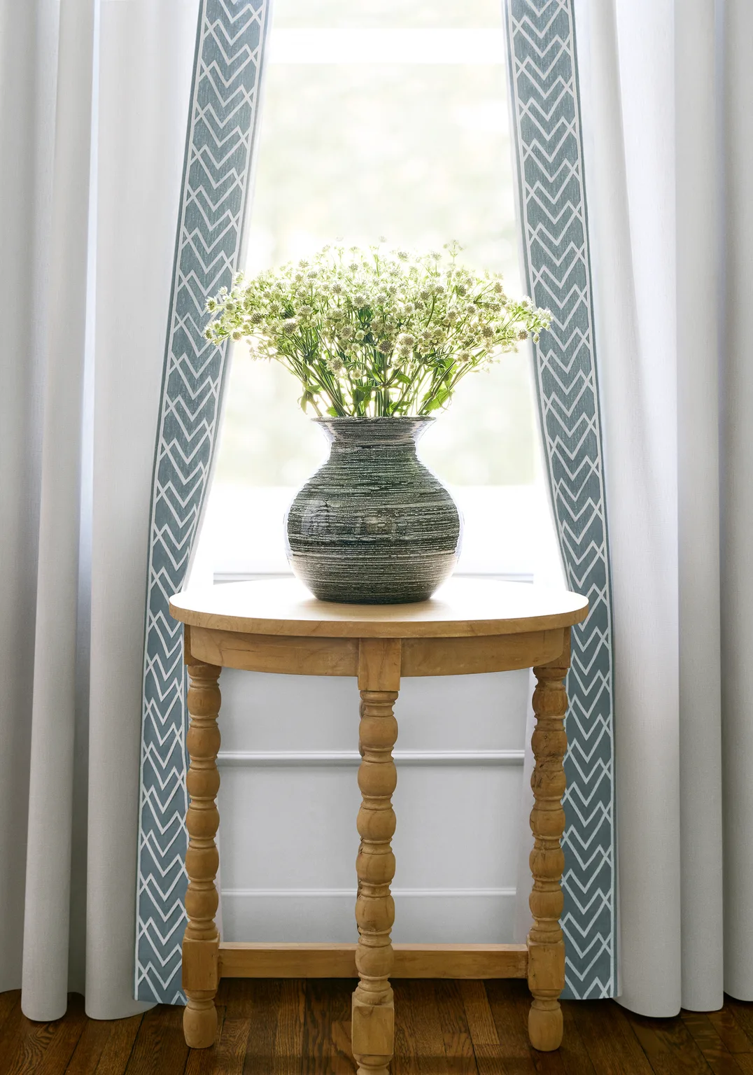 Thibaut Summit Applique Tape in Slate (E12214)