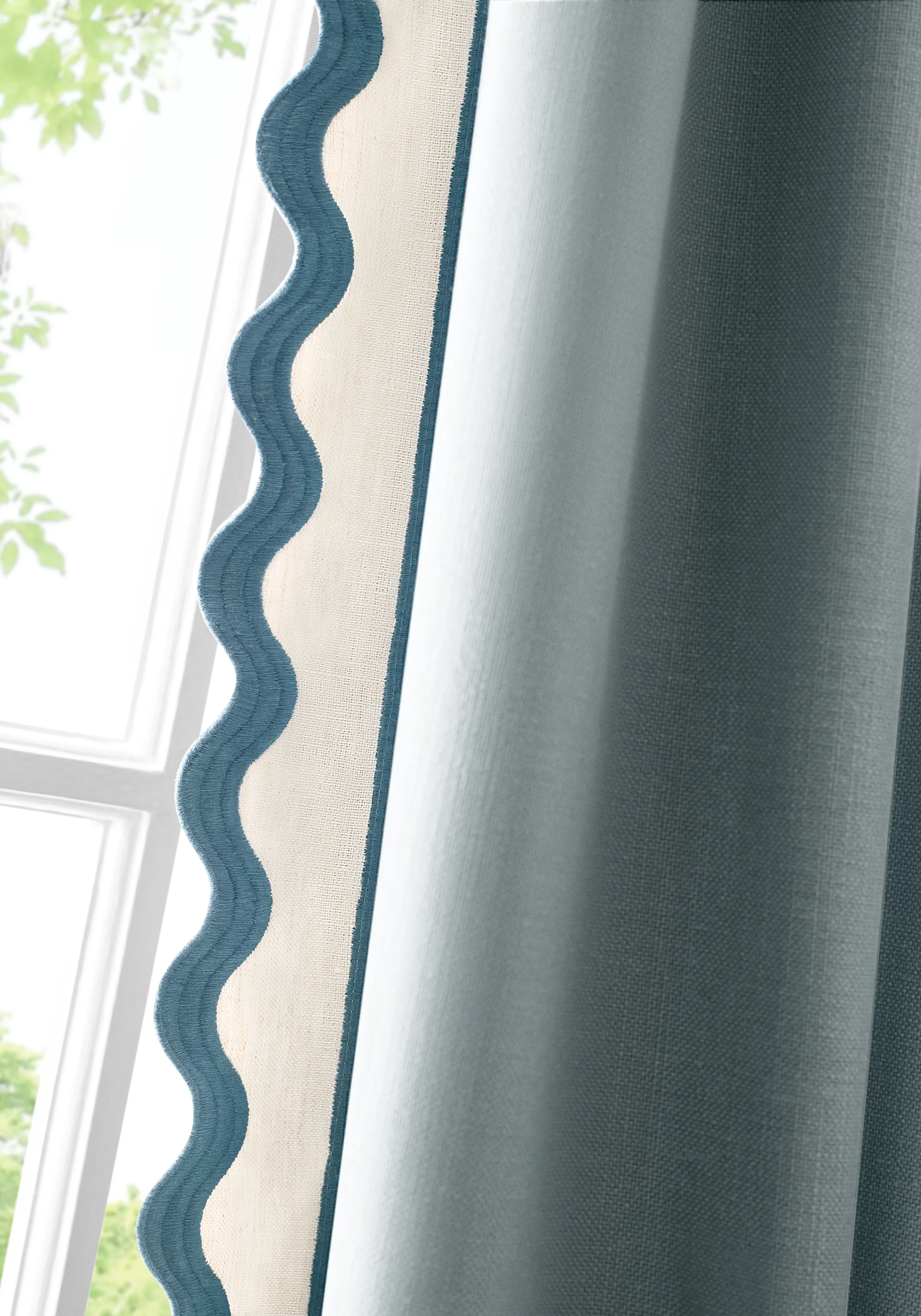 Thibaut Wave Tape in Cadet on Linen (E12336)