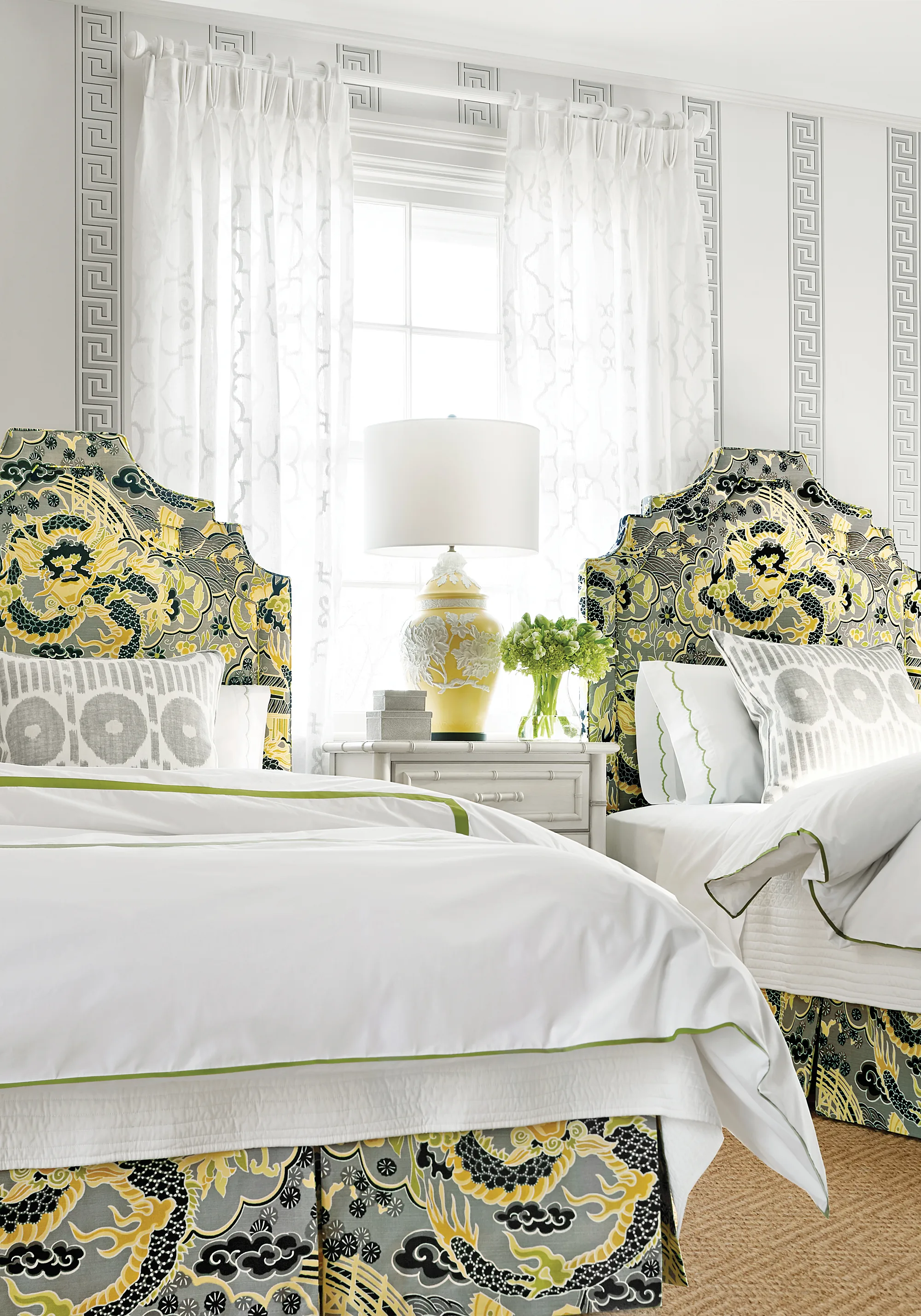 T14244 | Andreas Stripe - Metallic Silver on White Thibaut Andreas Stripe in Metallic Silver on White (T14244)