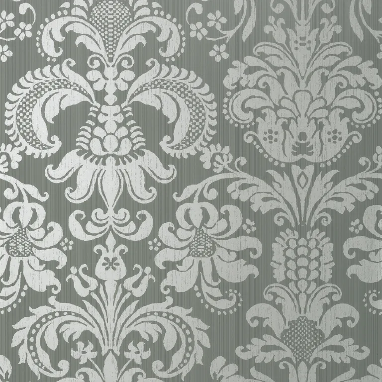 Thibaut Ashley in Metallic Silver on Grey (T89171)