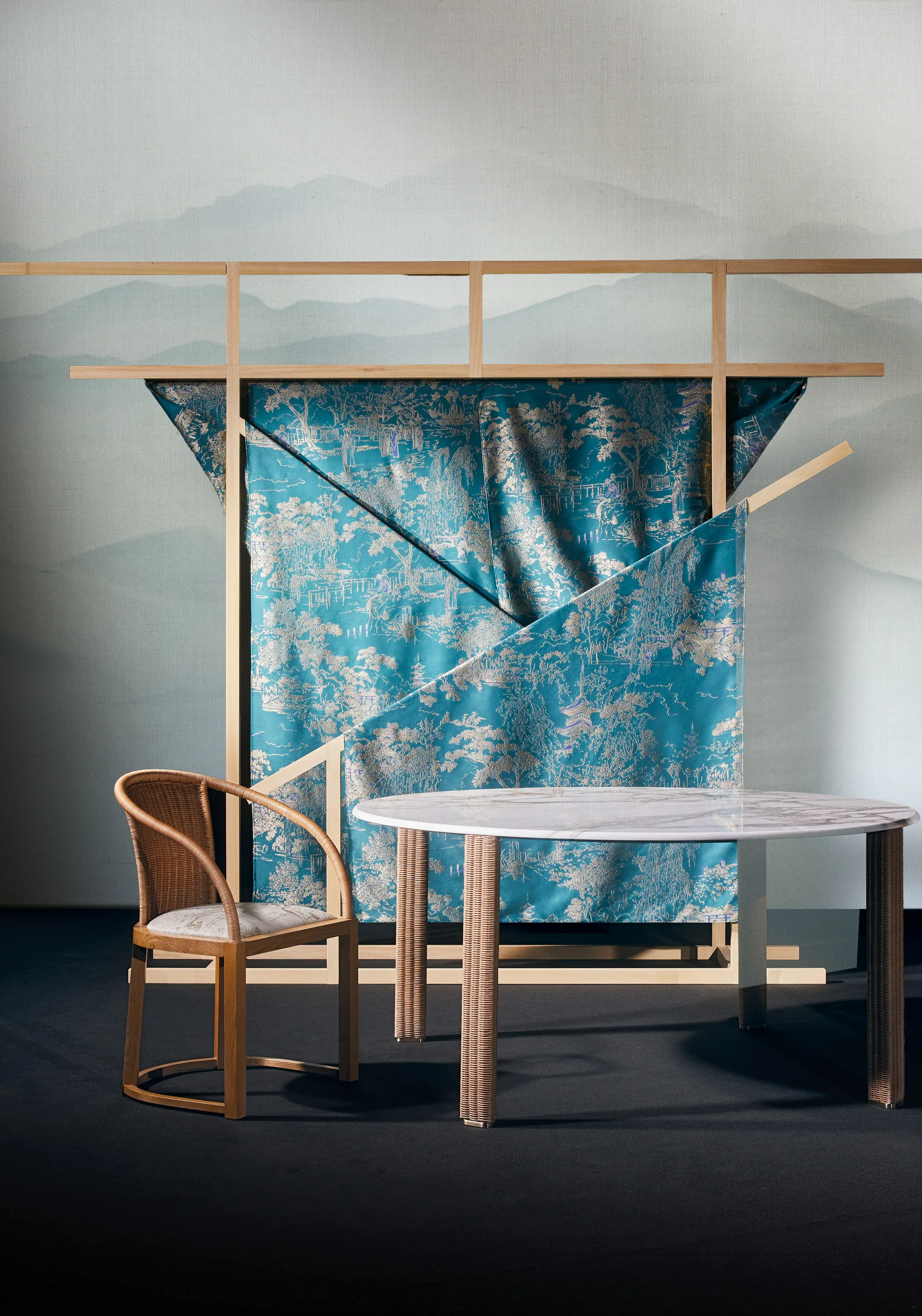 Armani Basho Mural in Multi (9902)