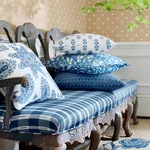 T36450 | Bethany - White on Natural Thibaut Bethany in White on Natural (T36450)