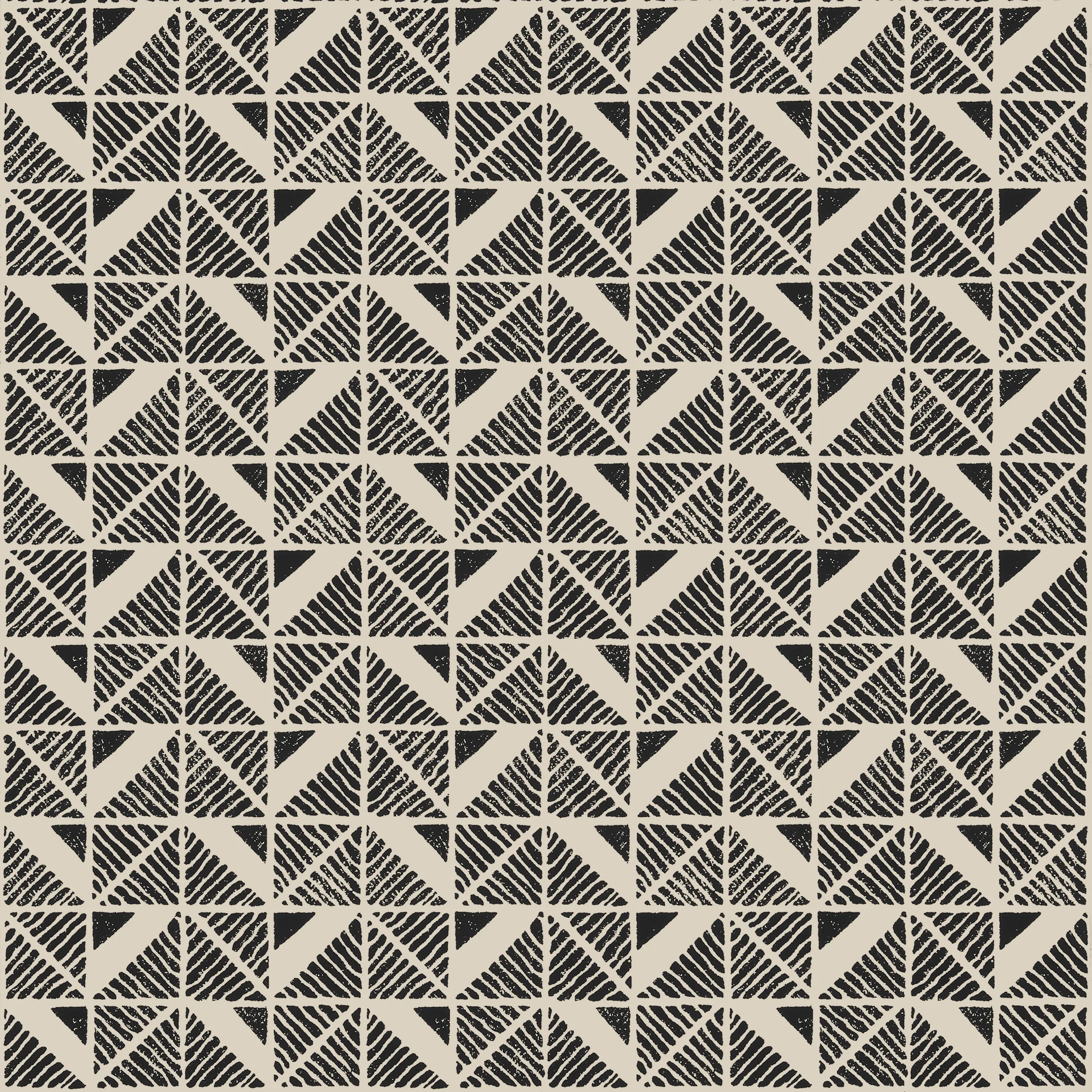 AT23120 | Bloomsbury Square – Black