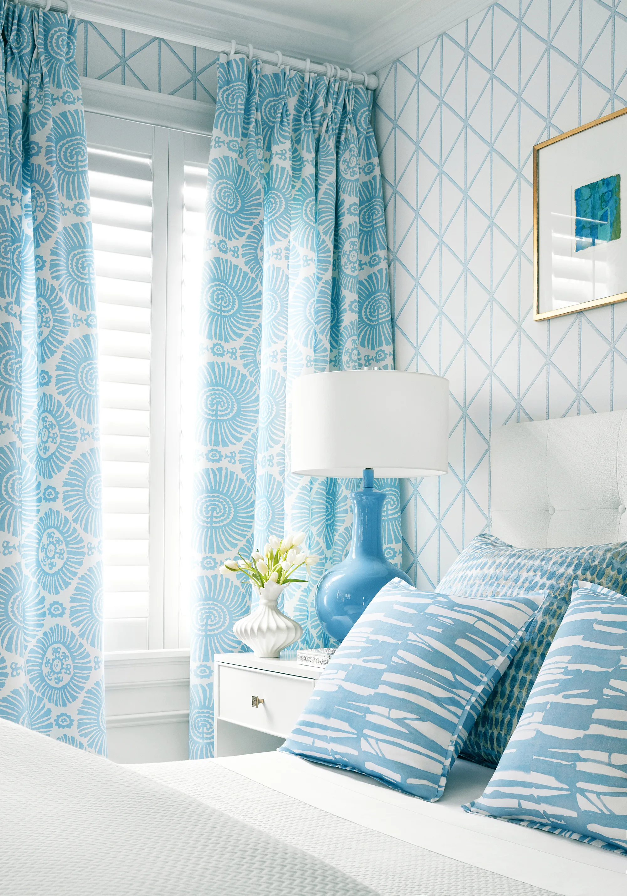 T10133 | Box Kite - Spa Blue Thibaut Box Kite in Spa Blue (T10133)