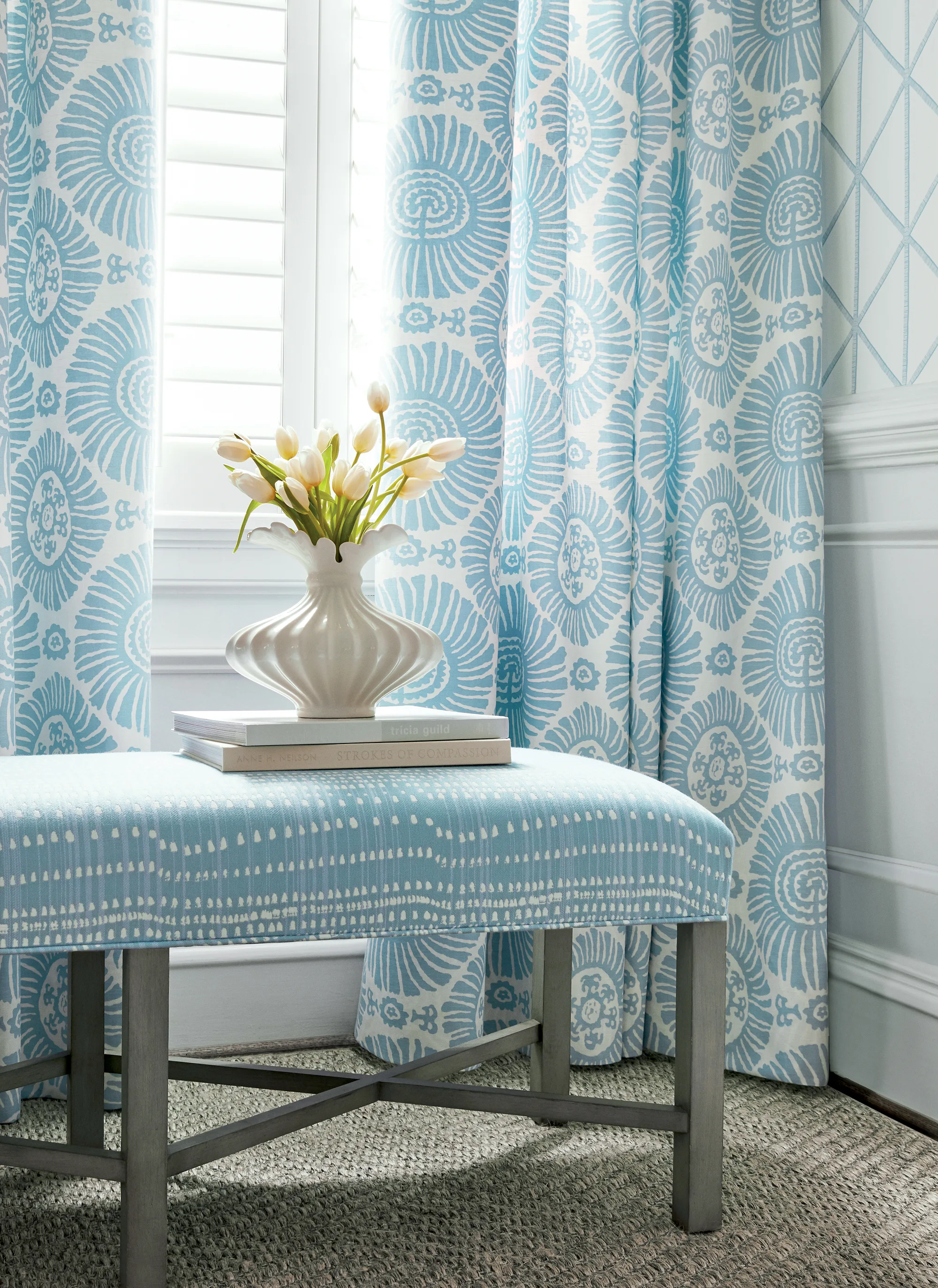 T10133 | Box Kite - Spa Blue Thibaut Box Kite in Spa Blue (T10133)