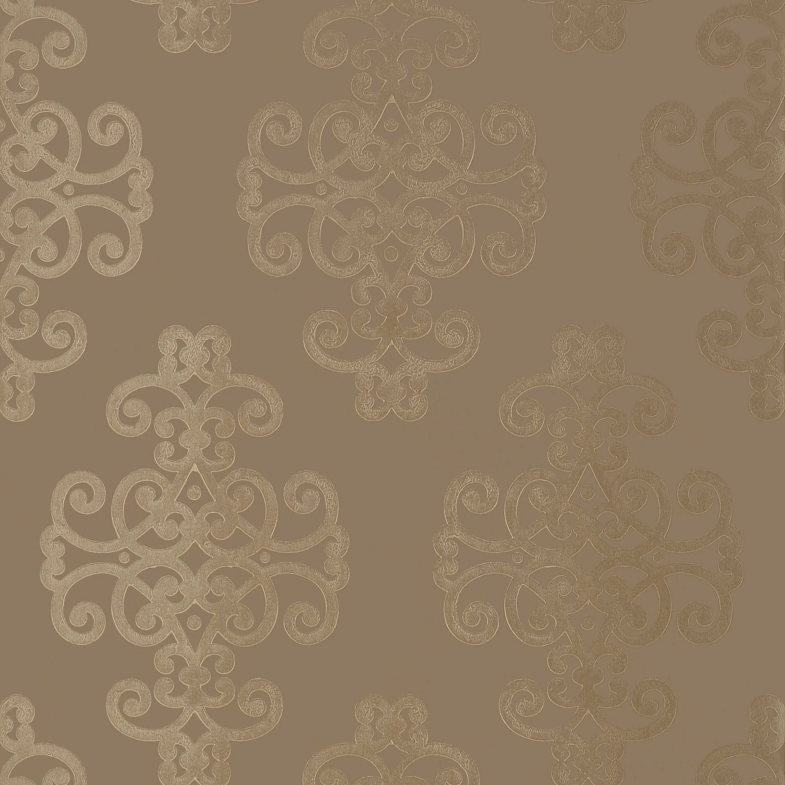 Thibaut Caballo in Metallic on Bark (T10021)