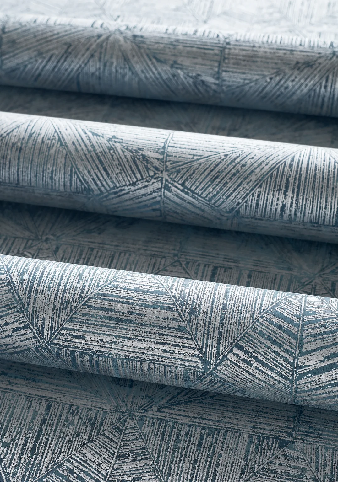 Thibaut Crystalla in Metallic Silver on Mineral (T10462)