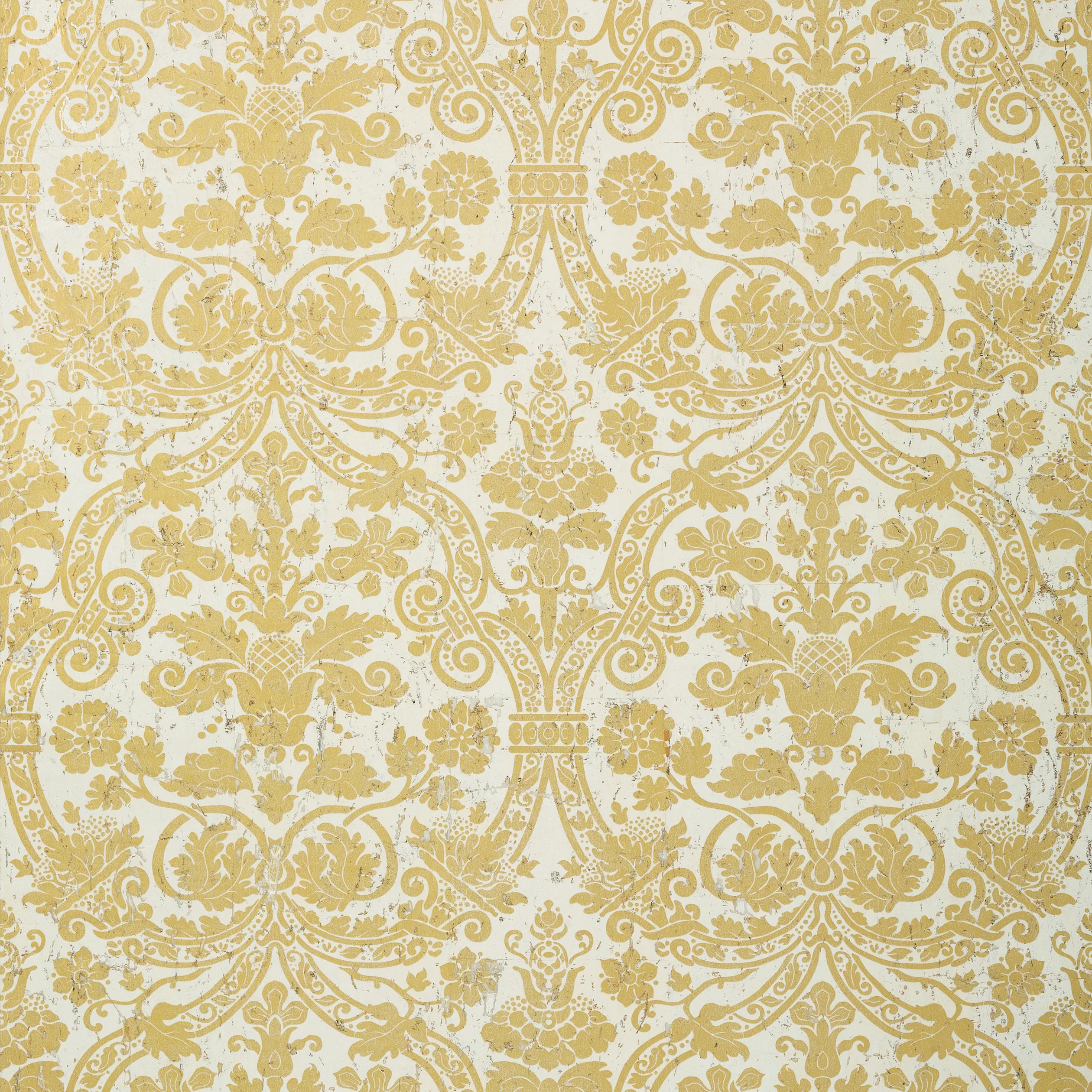 Thibaut Curtis Damask in Metallic Gold on White (T89116)