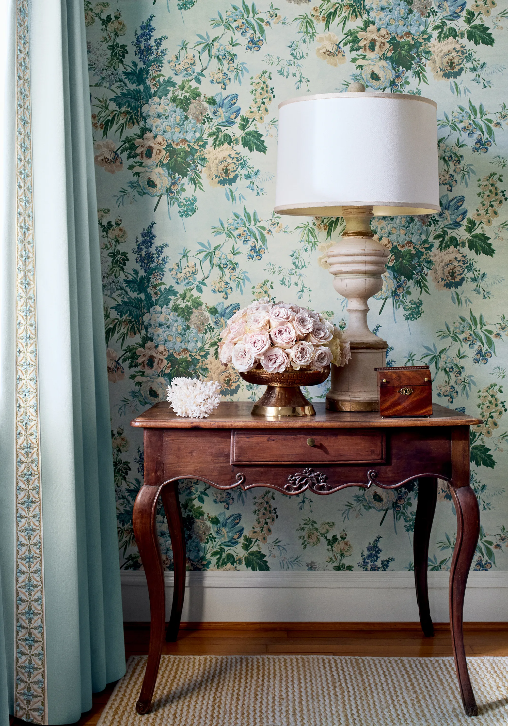 Anna French Garden Club in Blue (AT16134)