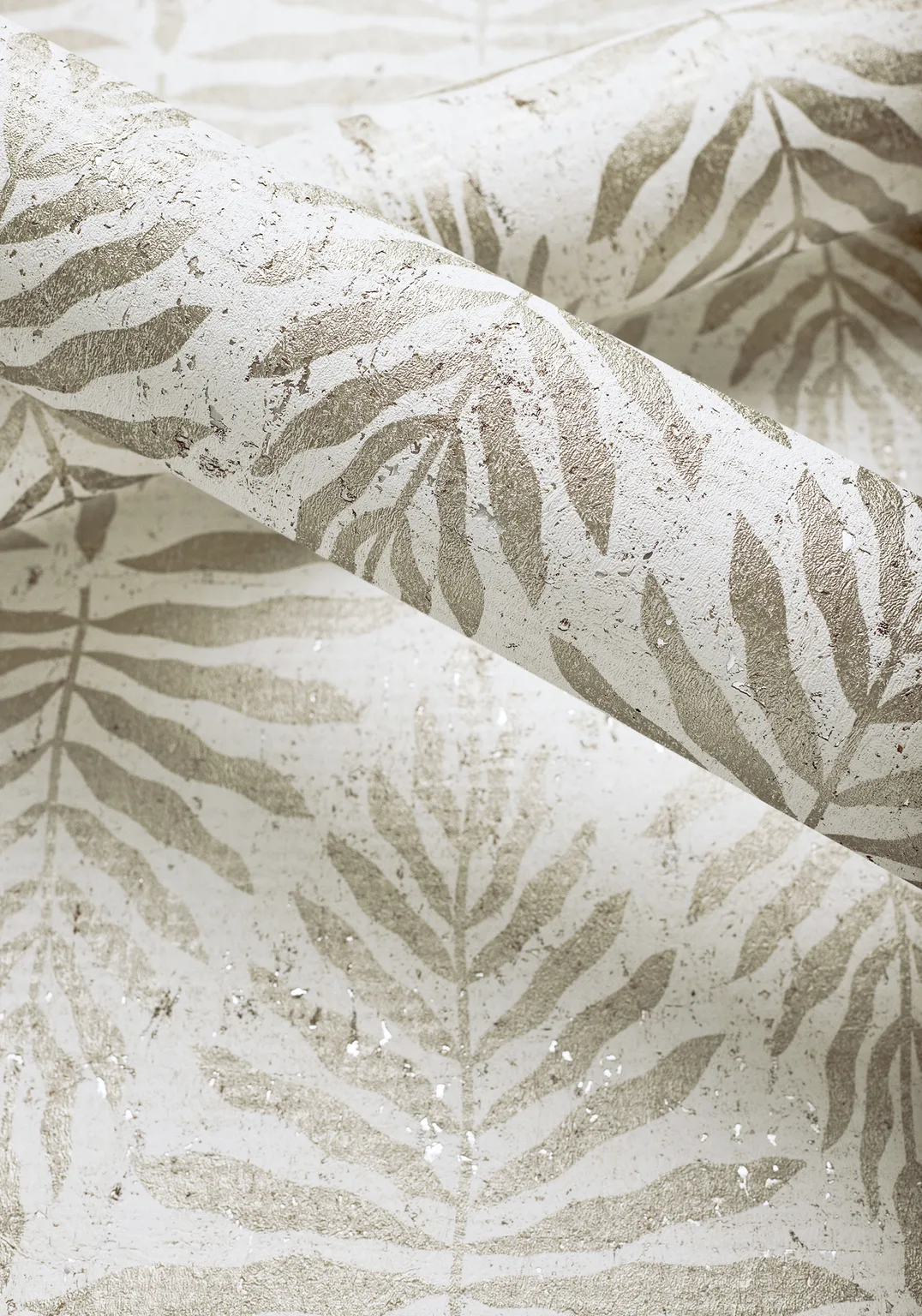 Thibaut Gasparilla in Metallic Silver and White (T15813)
