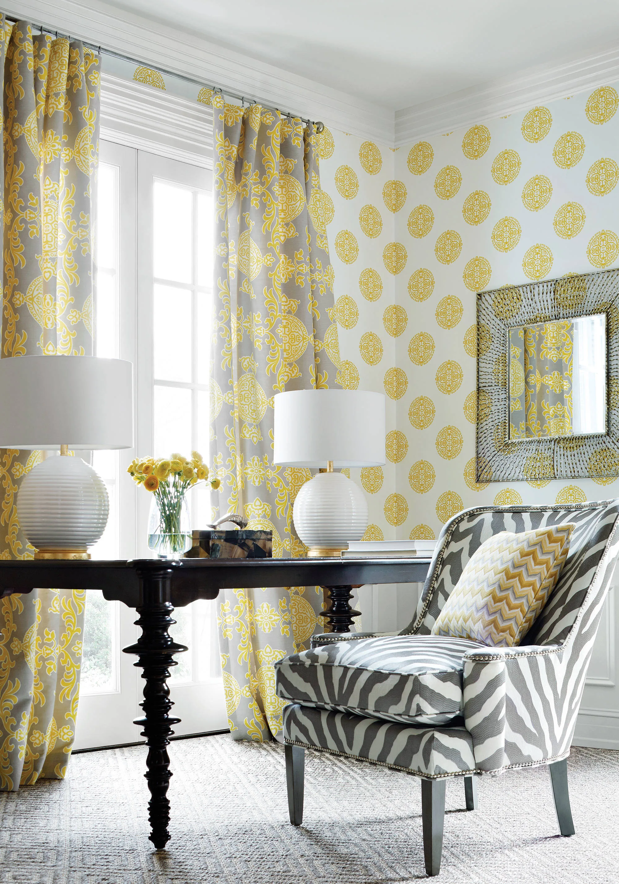 Thibaut Halie Circle in Yellow (T36168)