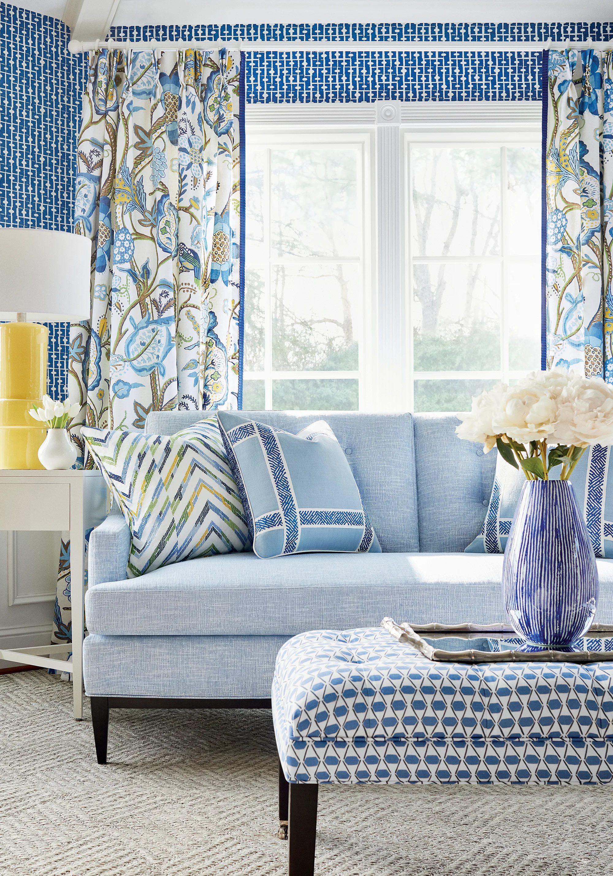 Thibaut Haven in Navy (T14310)