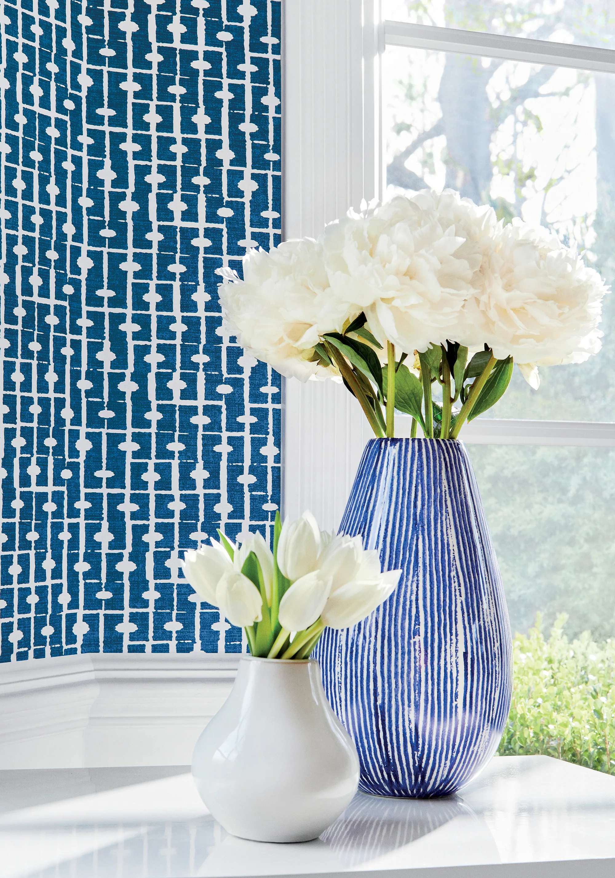 Thibaut Haven in Navy (T14310)