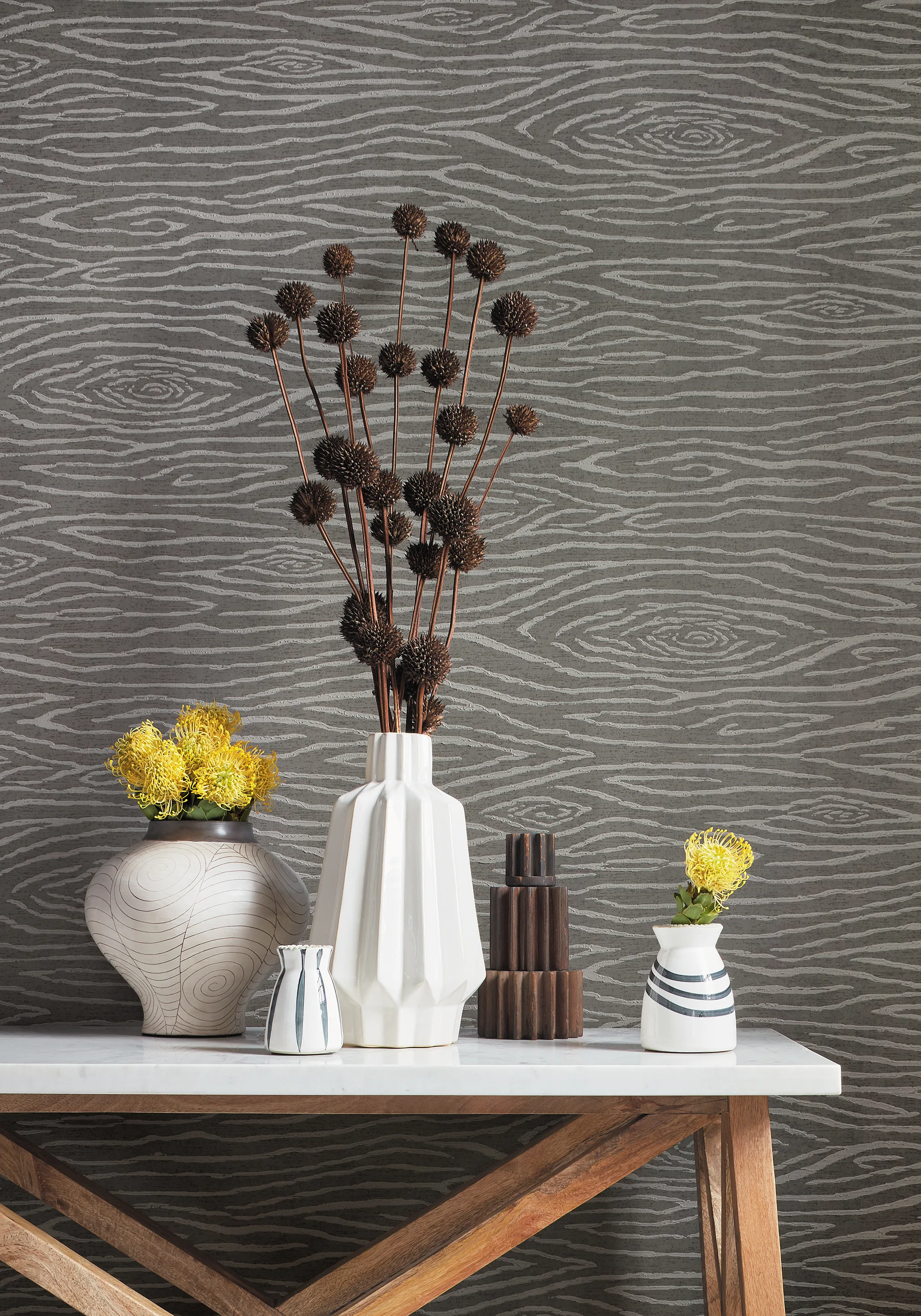 Thibaut Haywood in Charcoal (T75136)