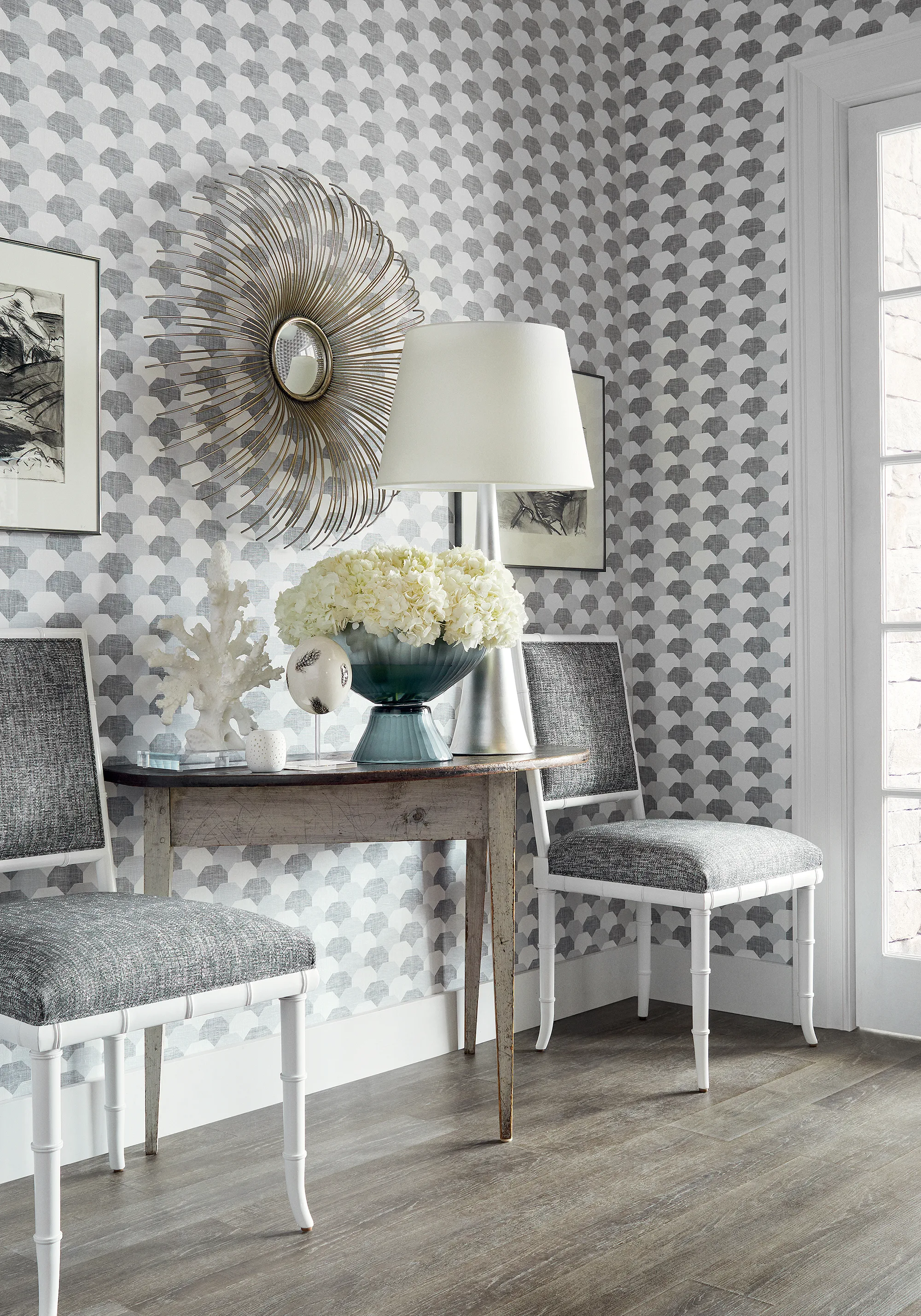 Thibaut Hidden Hills in Black and White (T27011)