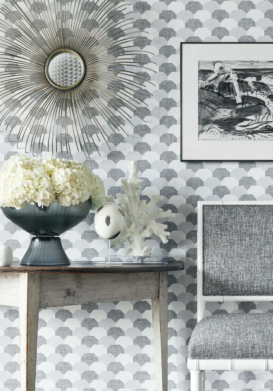 Thibaut Hidden Hills in Black and White (T27011)