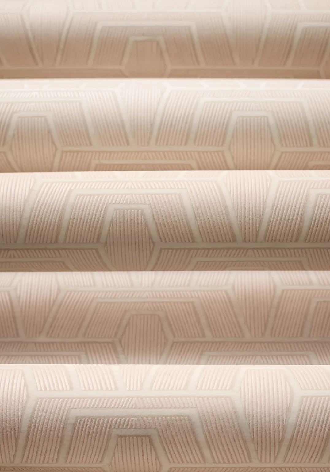 Thibaut Hinton Tunnel in Blush (T41016)