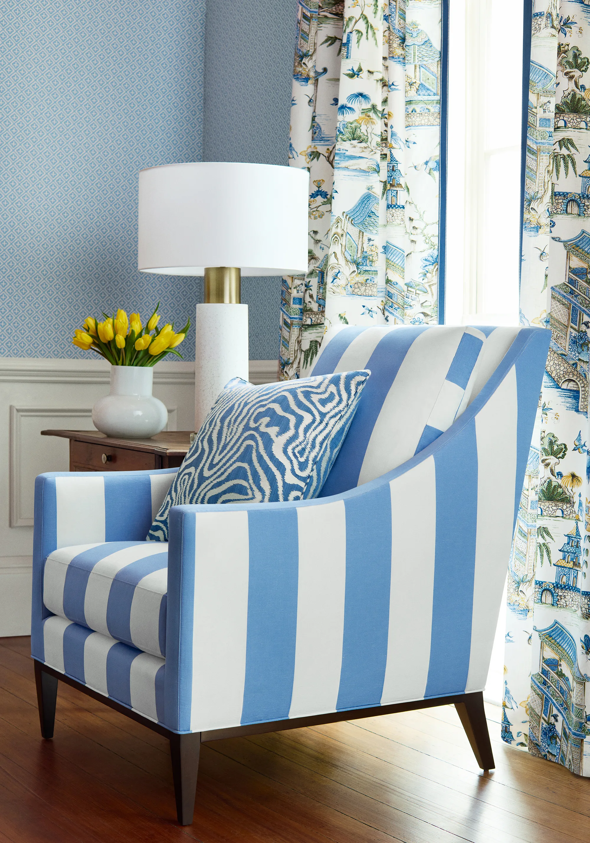 Thibaut Holiday Trellis in Blue (T13661)