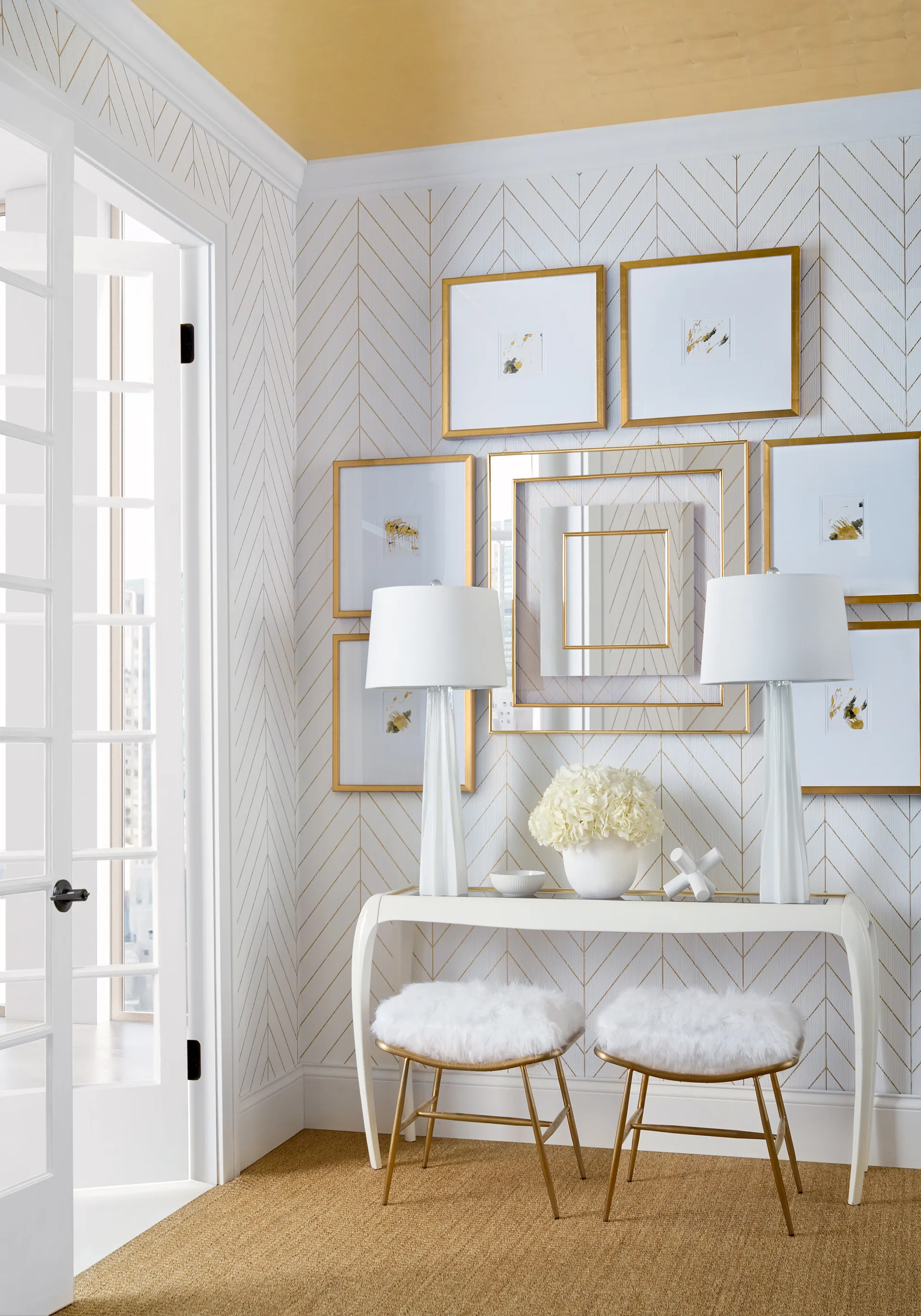 Thibaut Land Bridge in White and Metallic Gold (T41005)