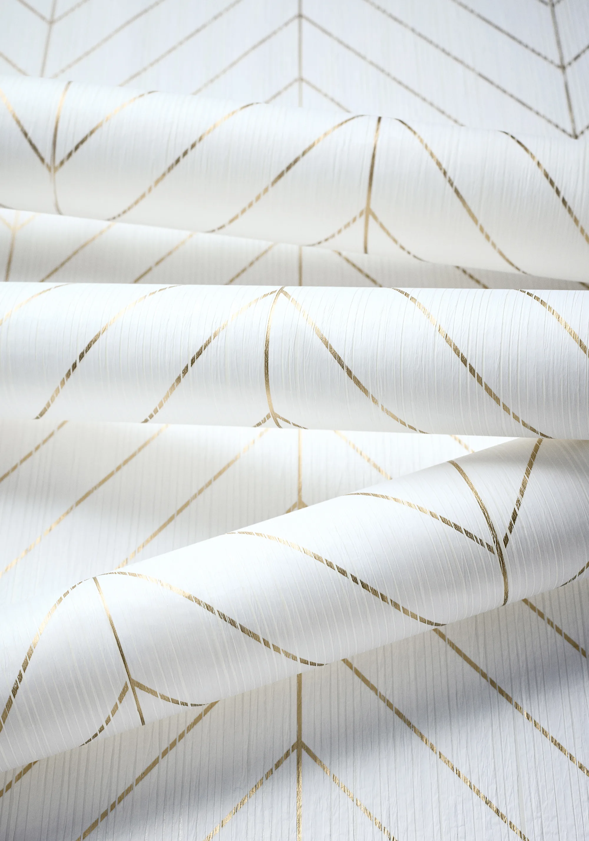 Thibaut Land Bridge in White and Metallic Gold (T41005)