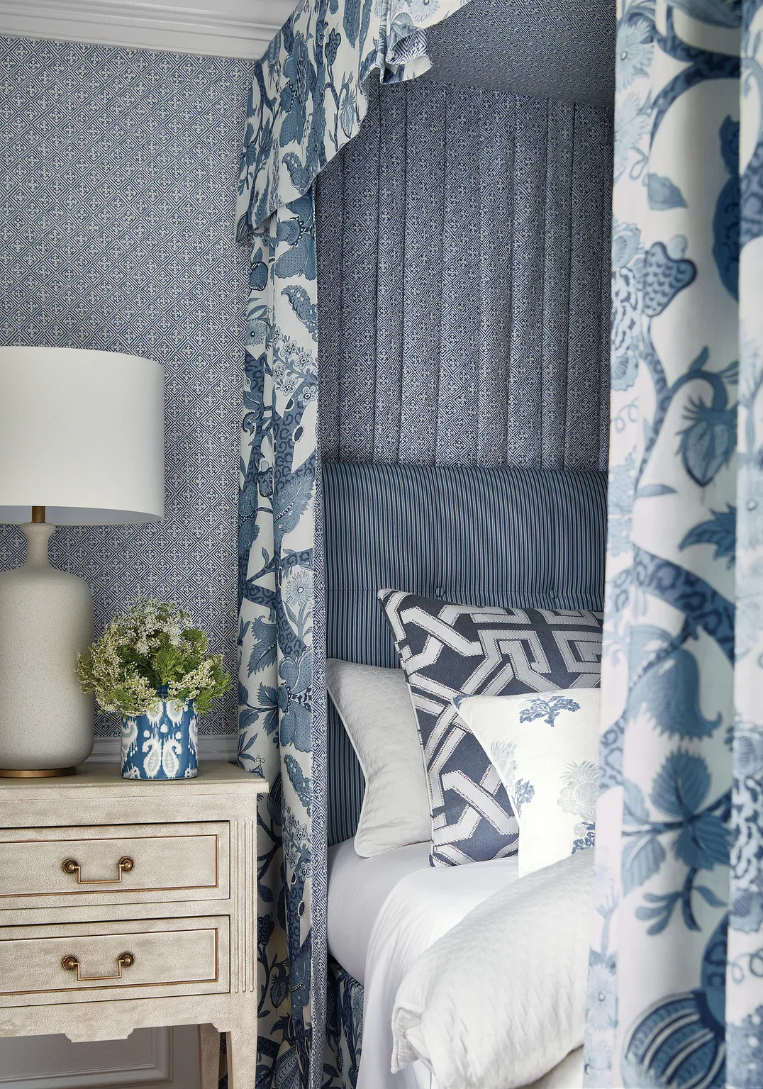 Thibaut Laos in Navy (T72617)