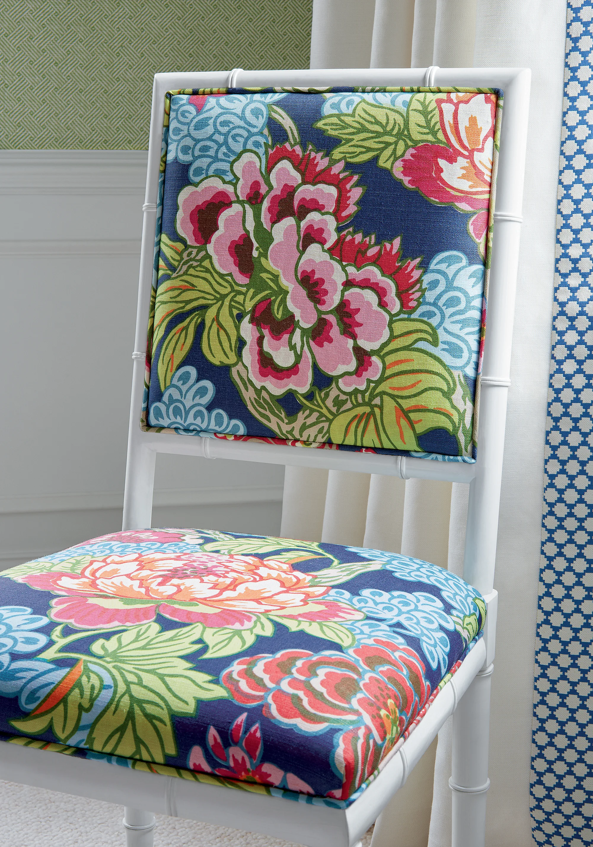 Thibaut Lattice Weave in Green (T75479)