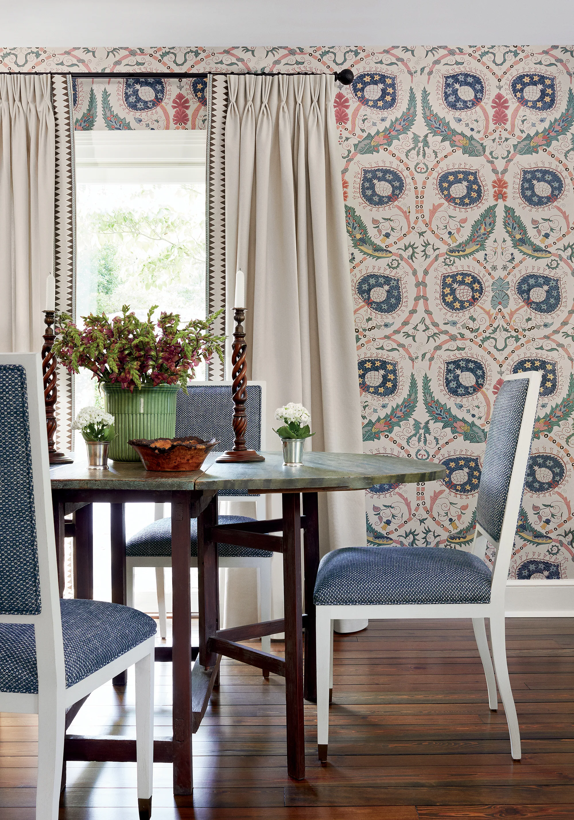 Thibaut Lewis in Coral and Blue (T13219)
