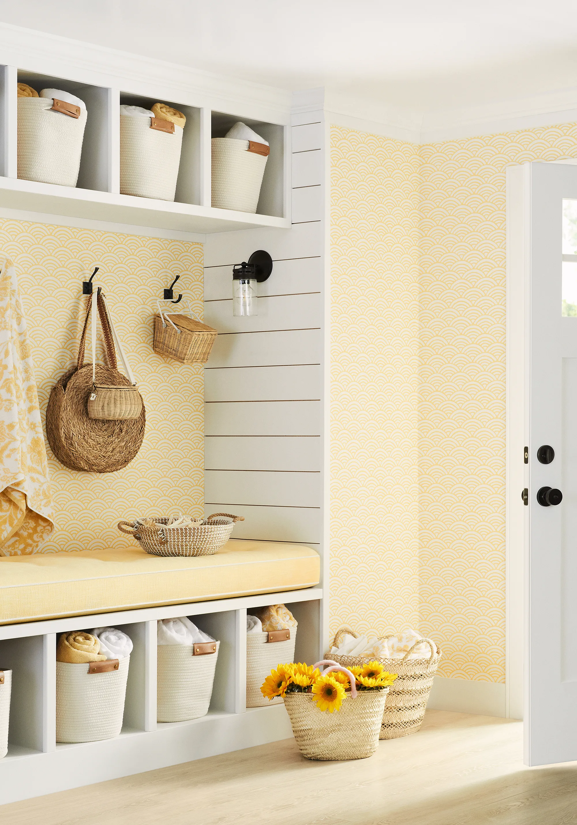 Thibaut Maris in Yellow (T13374)