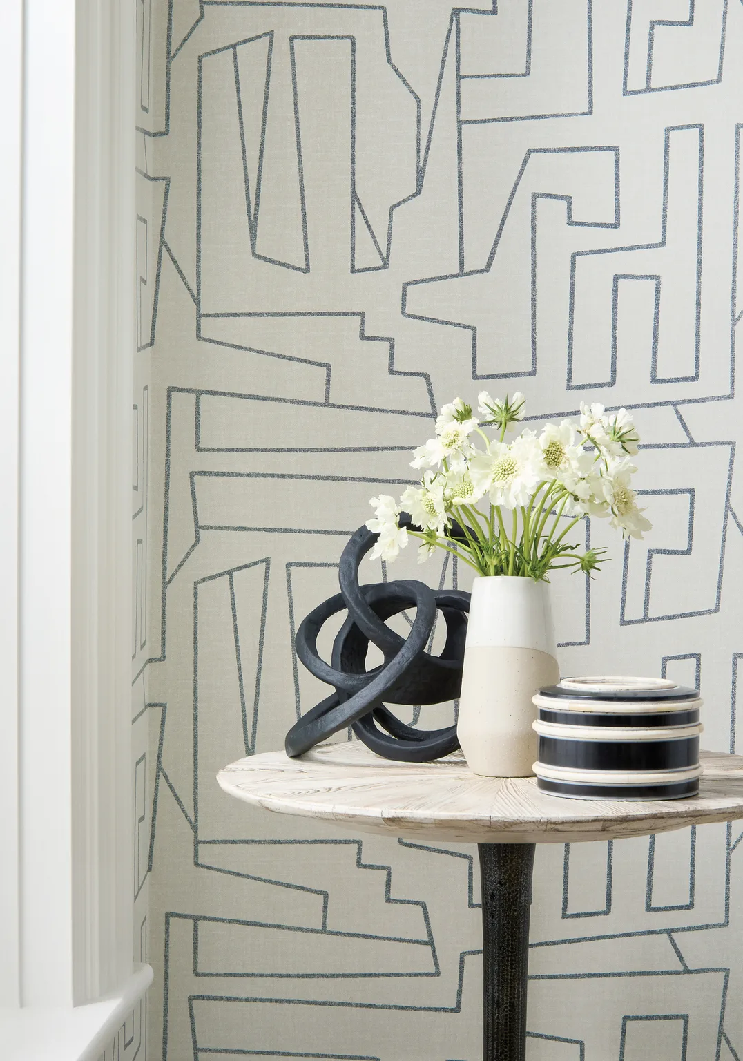 Thibaut Matrix in Black on Beige (T41030)