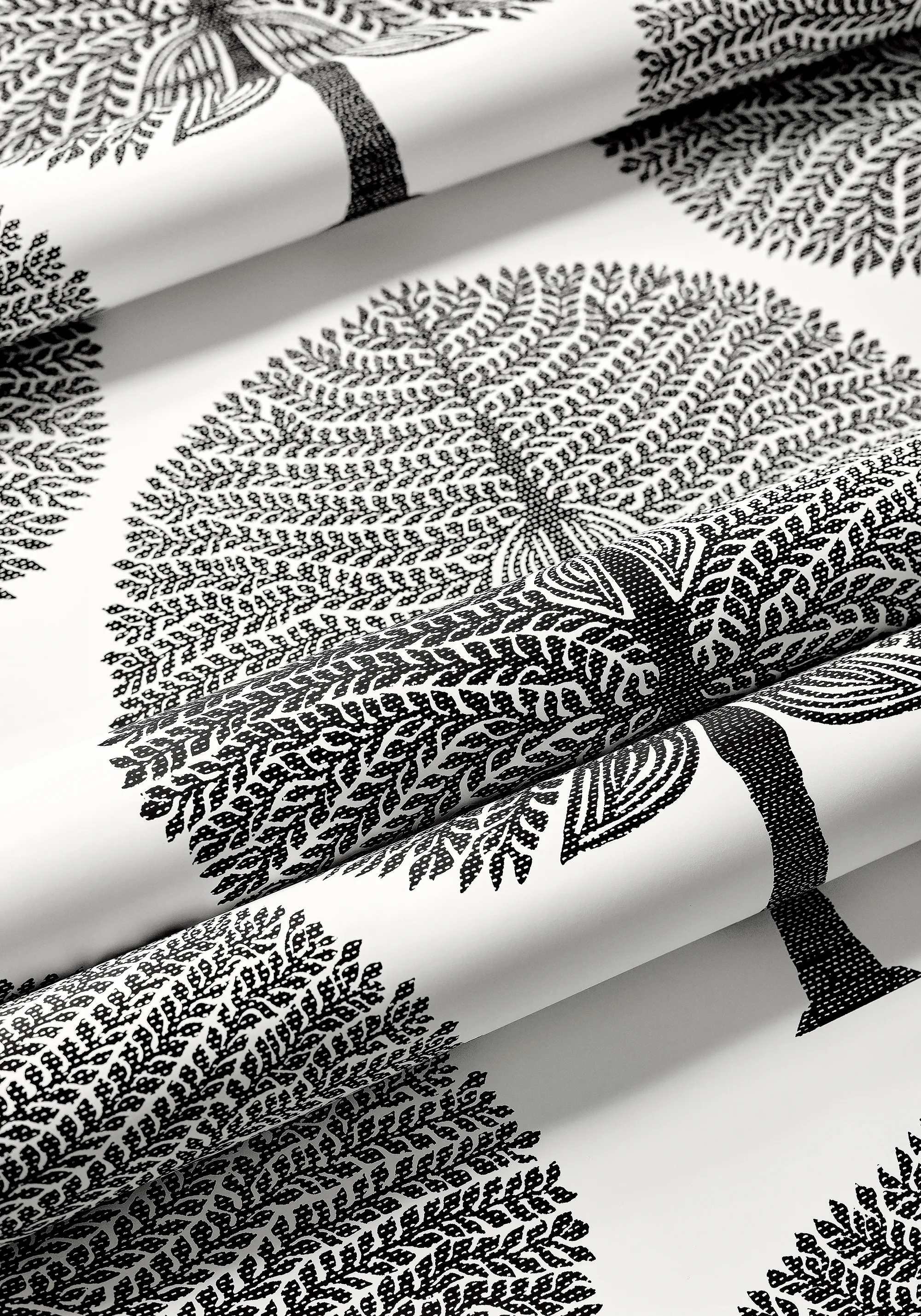Thibaut Mulberry Tree in Black and White (T10602)