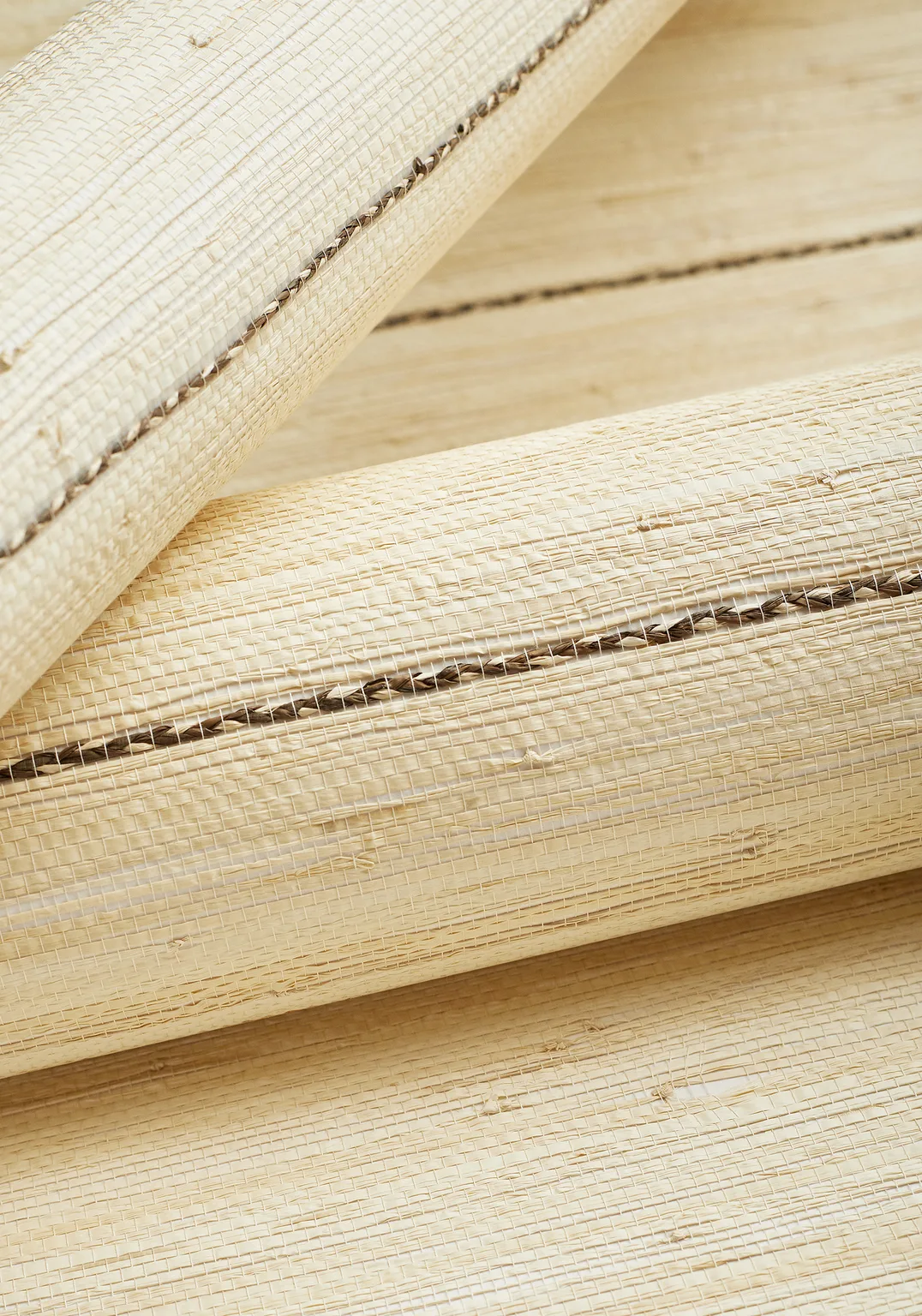 Thibaut Navajo in Natural (T27018)