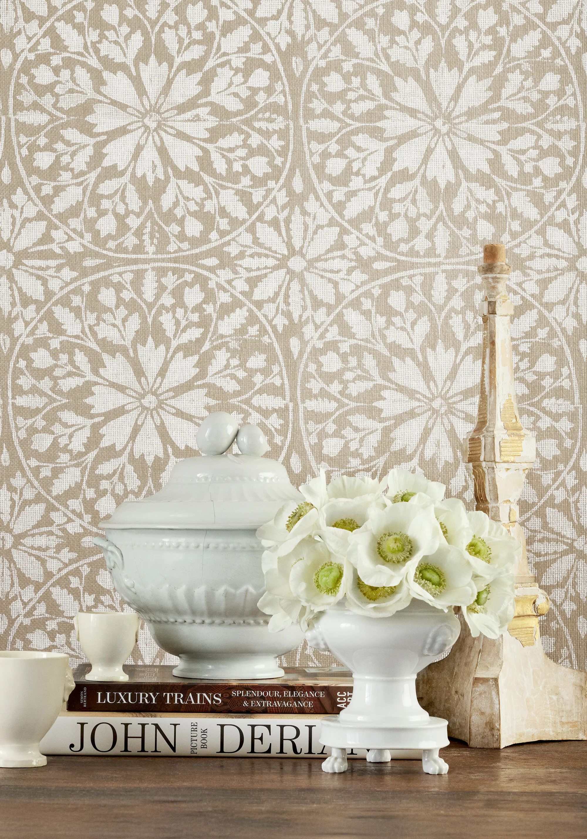 Thibaut New England in Flax (T10381)