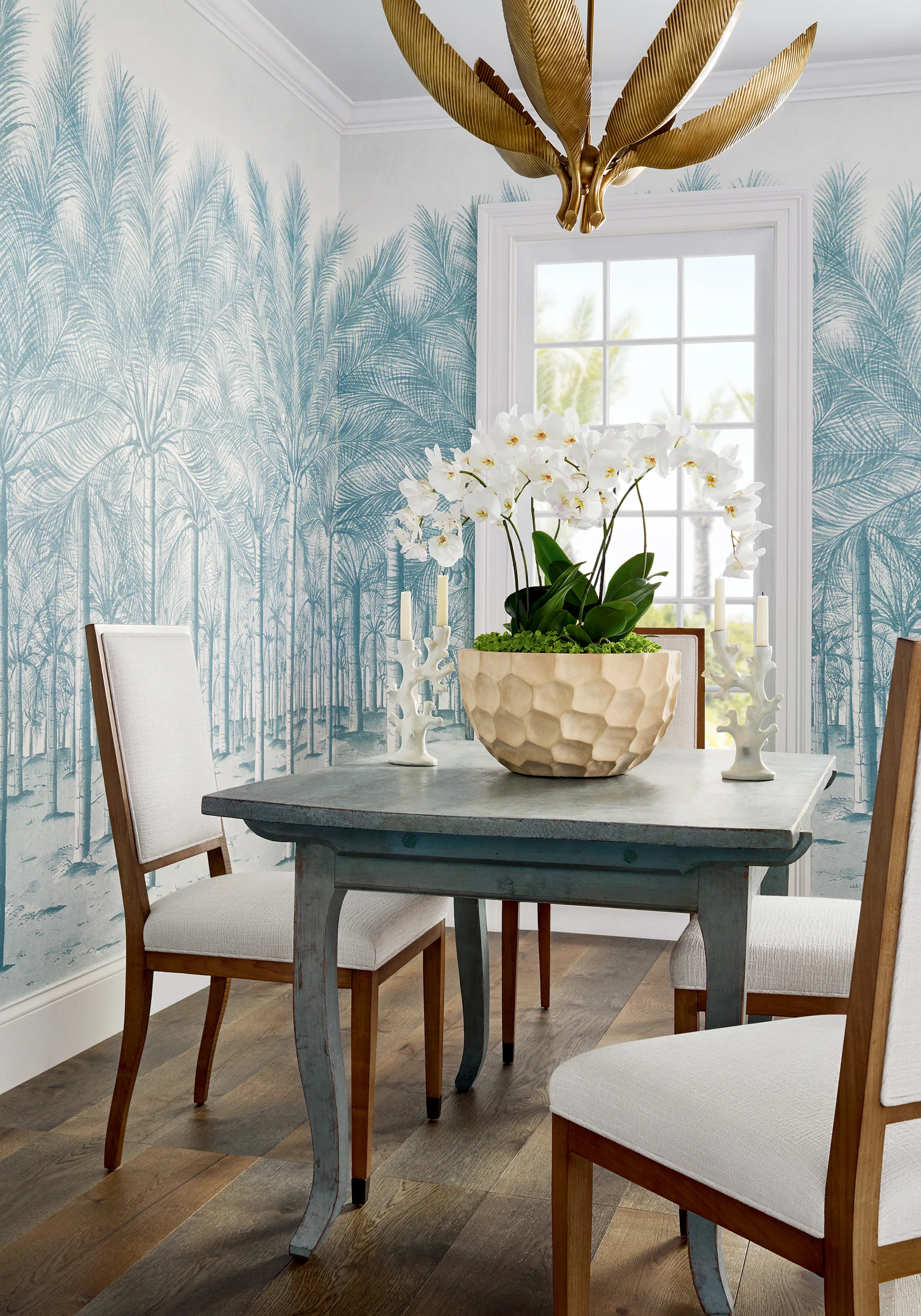 Thibaut Palm Grove Mural in Spa Blue (TM13949)