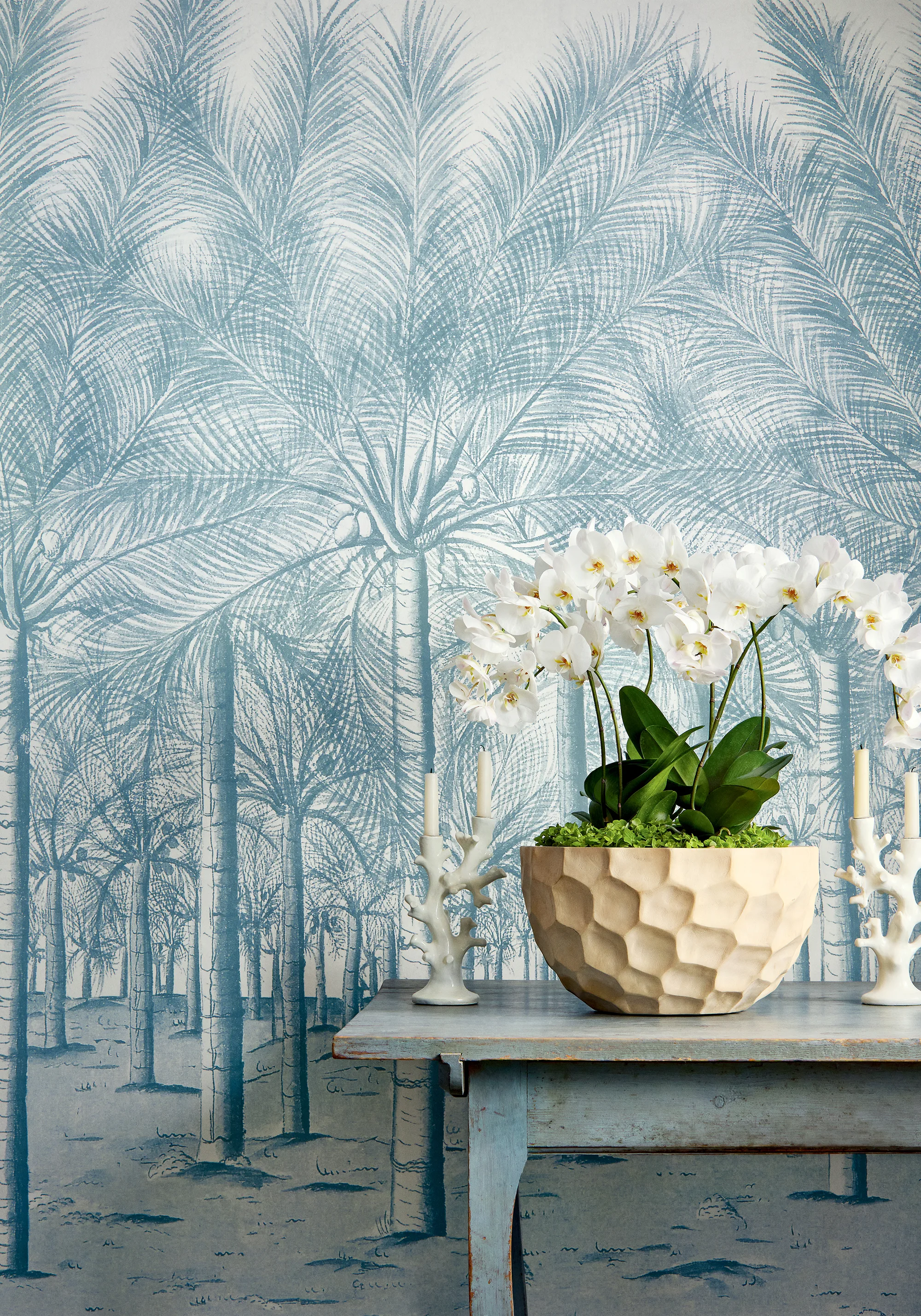 Thibaut Palm Grove Mural in Spa Blue (TM13949)