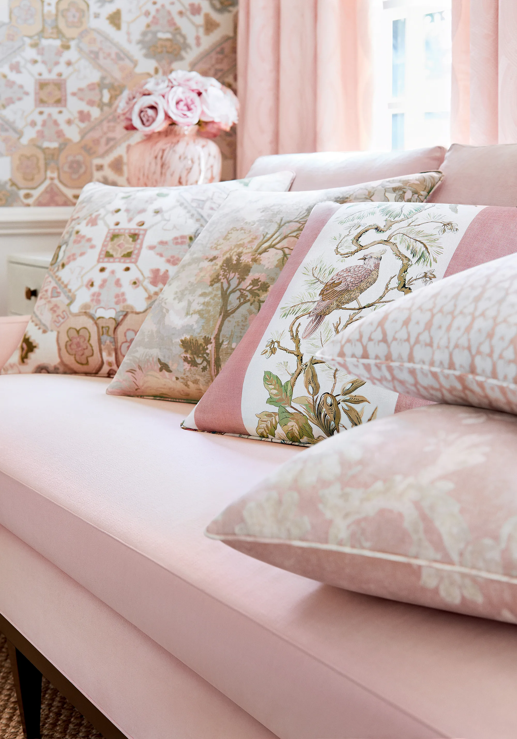 Thibaut Persian Carpet in Blush (T10827)