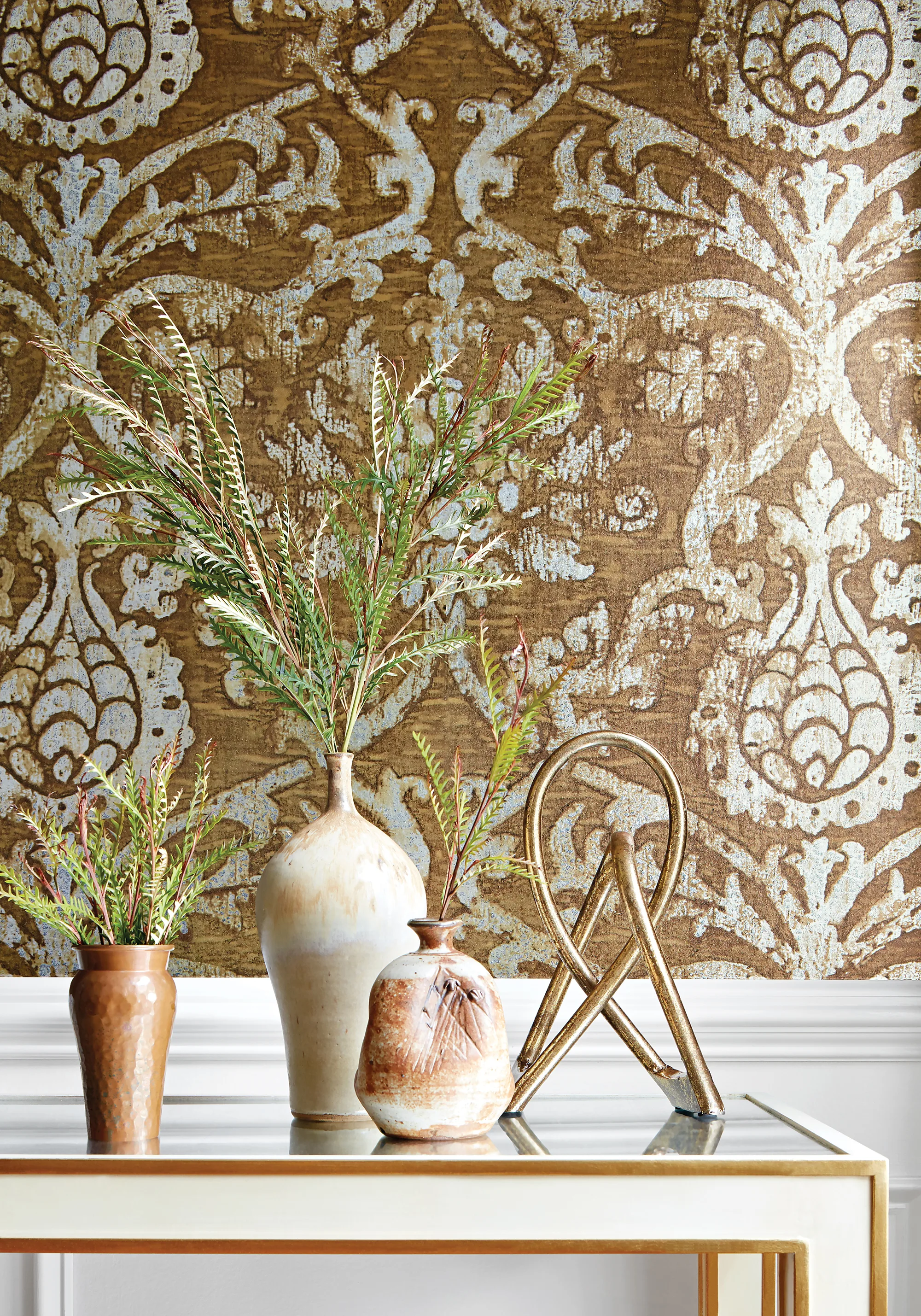 Thibaut Pravata Damask in Sienna on Foil (T89175)