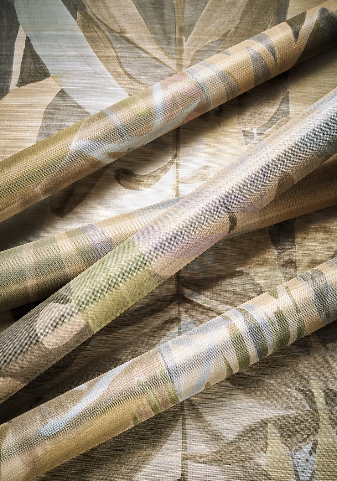 Thibaut Rainforest Mural in Neutral on Metallic (TM15854)