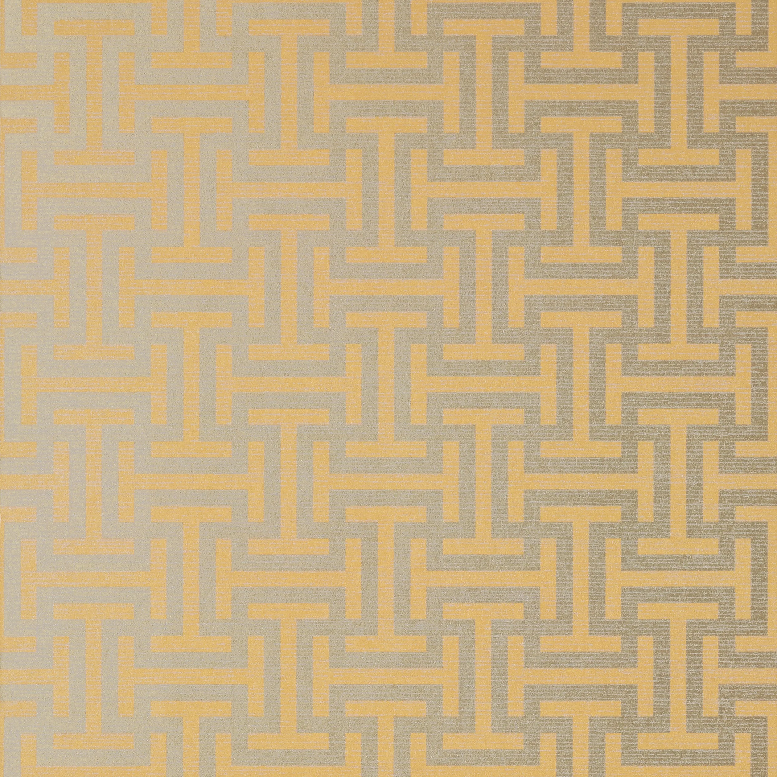Anna French Rymann in Metallic Gold and Silver (AT6150)