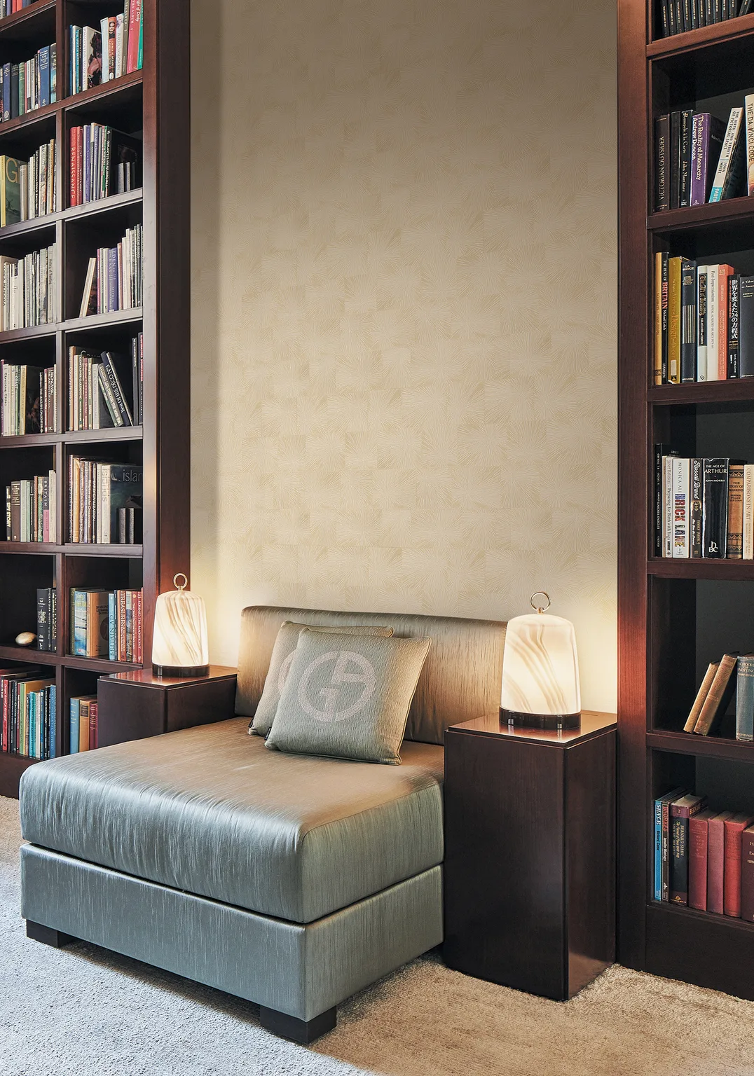 Armani Saint Germain in Beige (9520)
