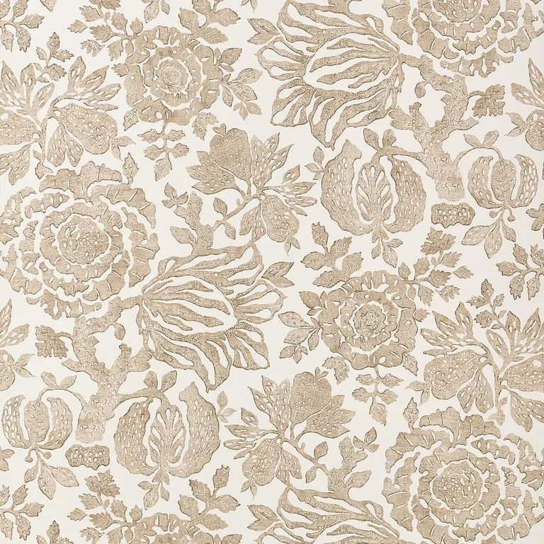 Anna French Sigourney in Beige (AT10735)