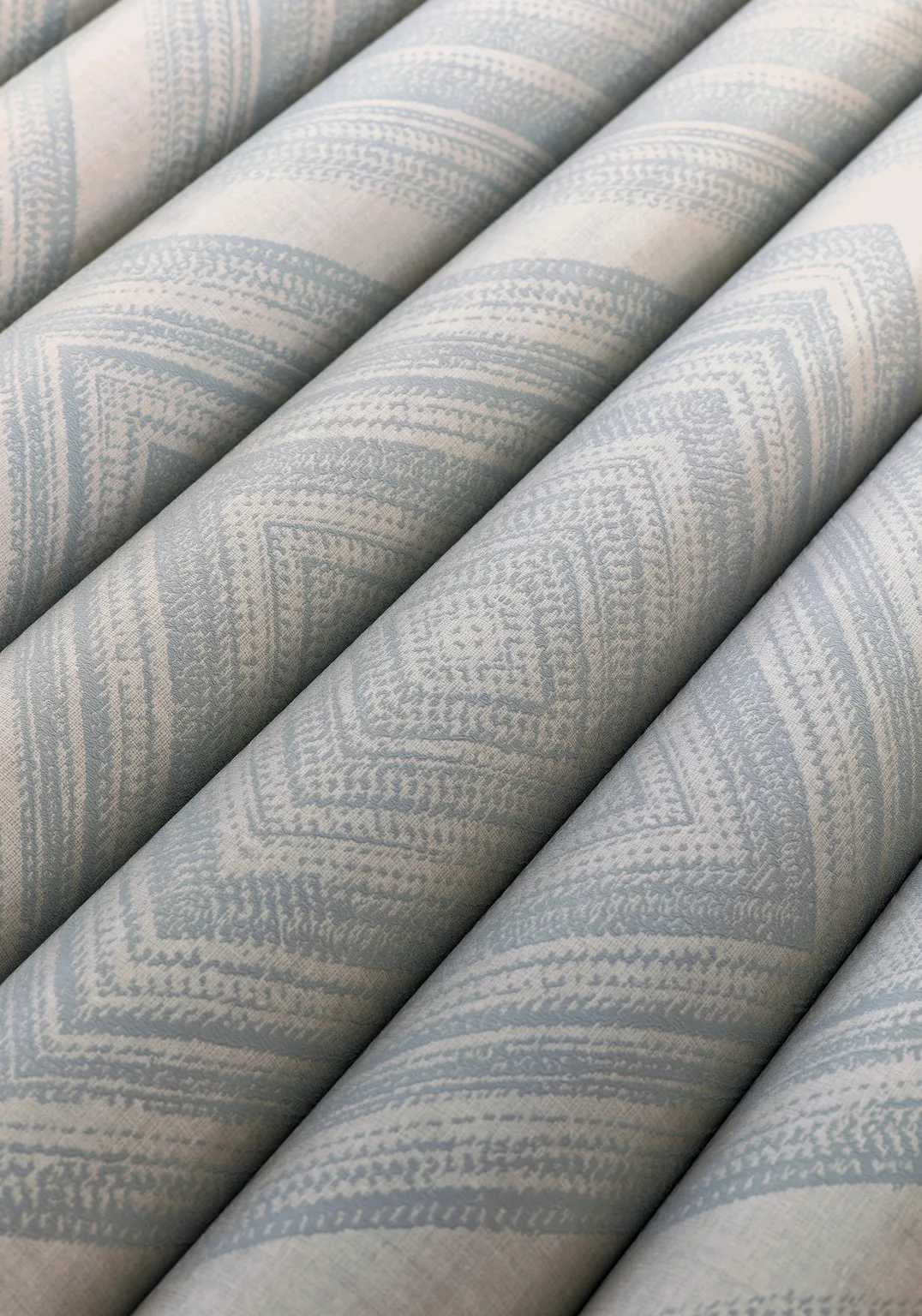 Thibaut Tappeto in Soft Blue (T4042)