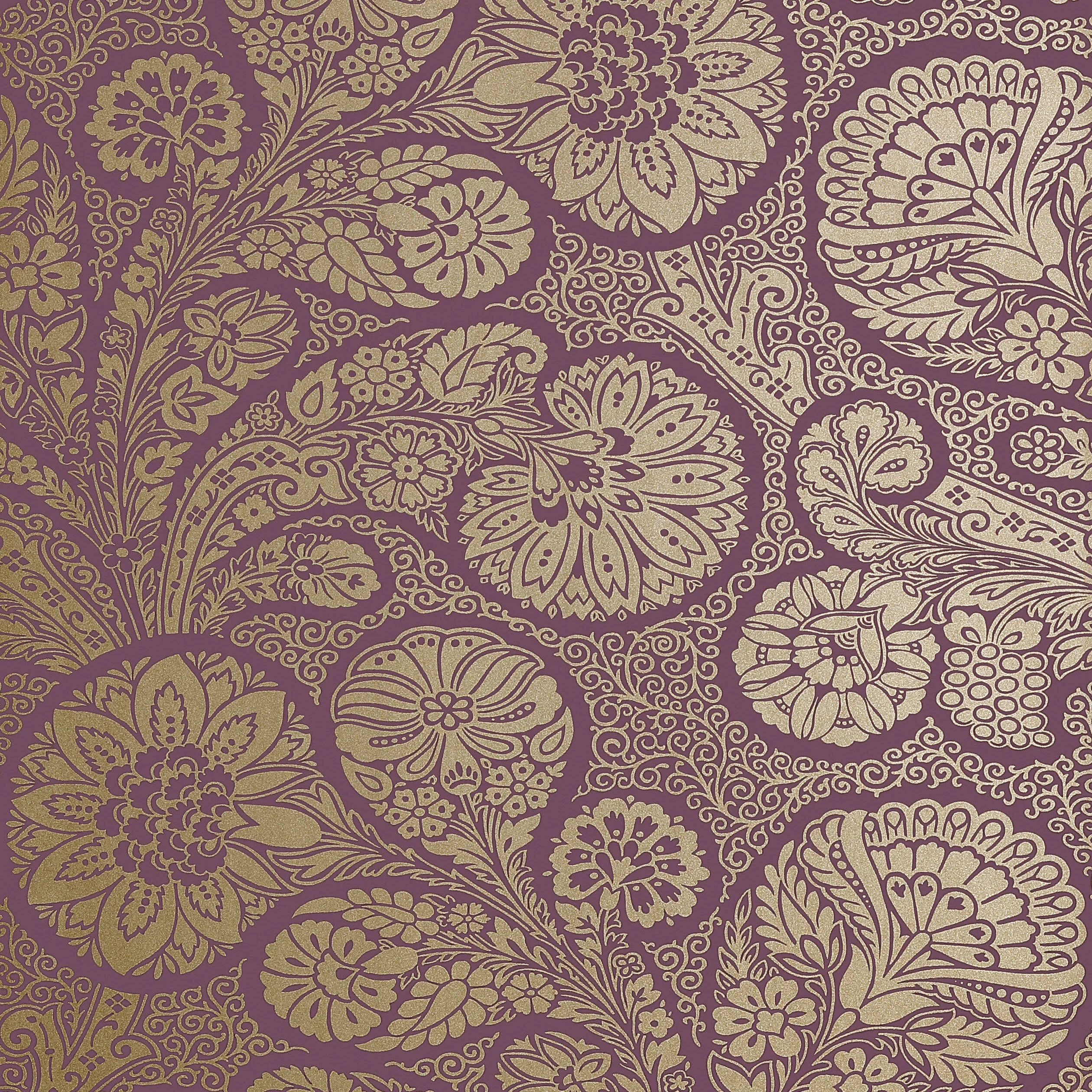 T13062 | Troubadour – Metallic Gold on Plum