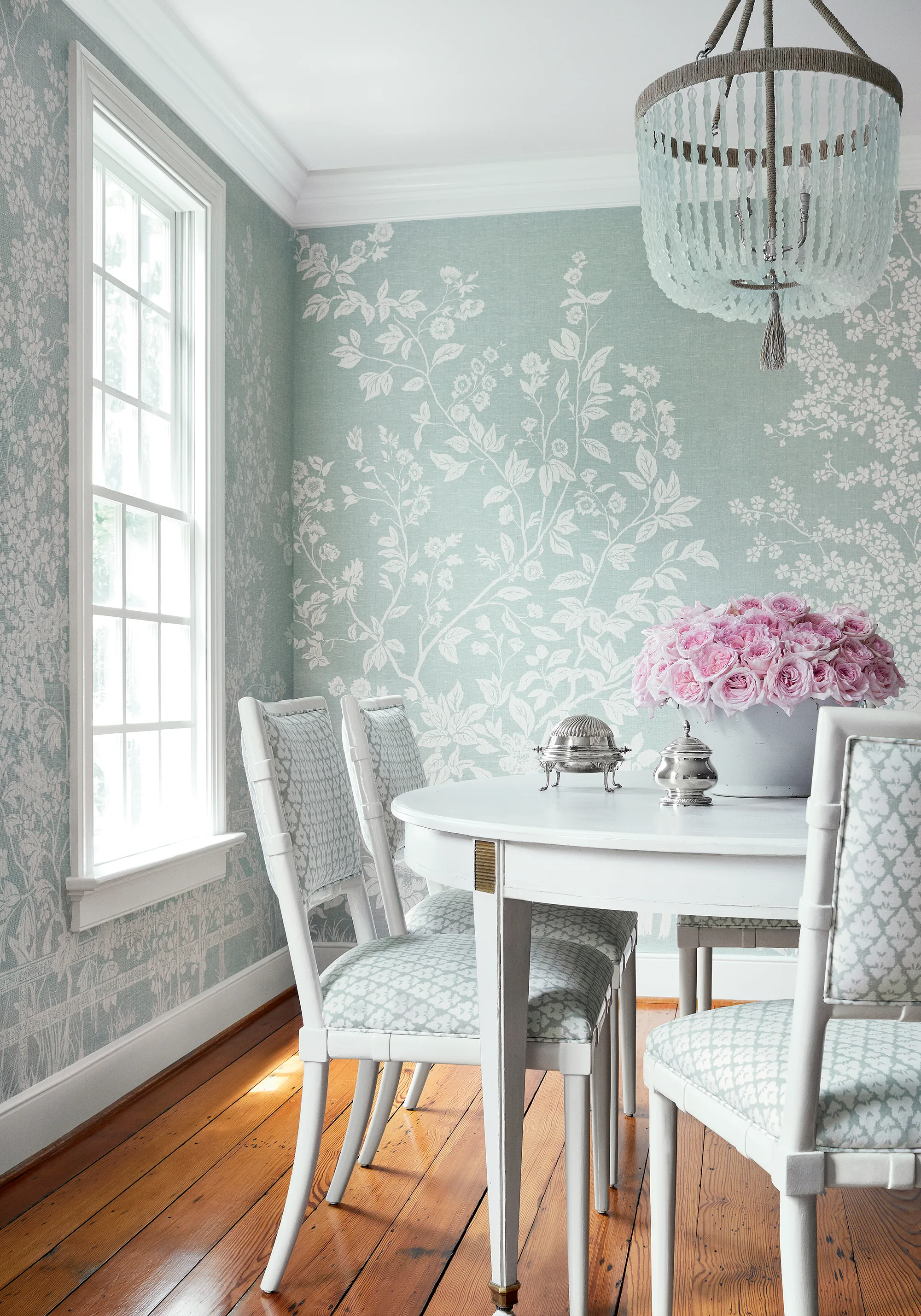 Thibaut Villa Garden Mural - Set in Robin's Egg (TM10854)