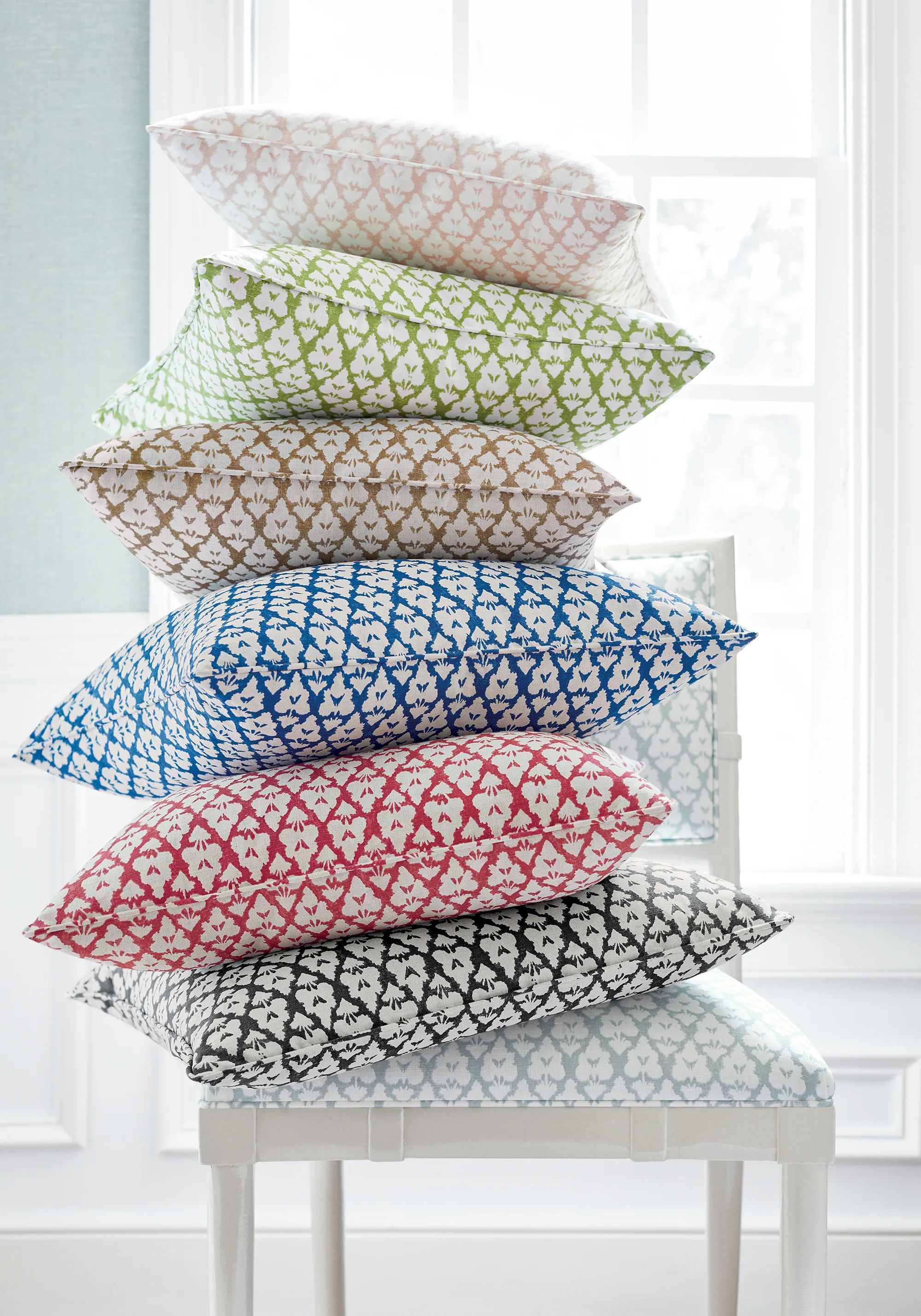 Thibaut Villa Garden Texture in Robin's Egg (T10852)