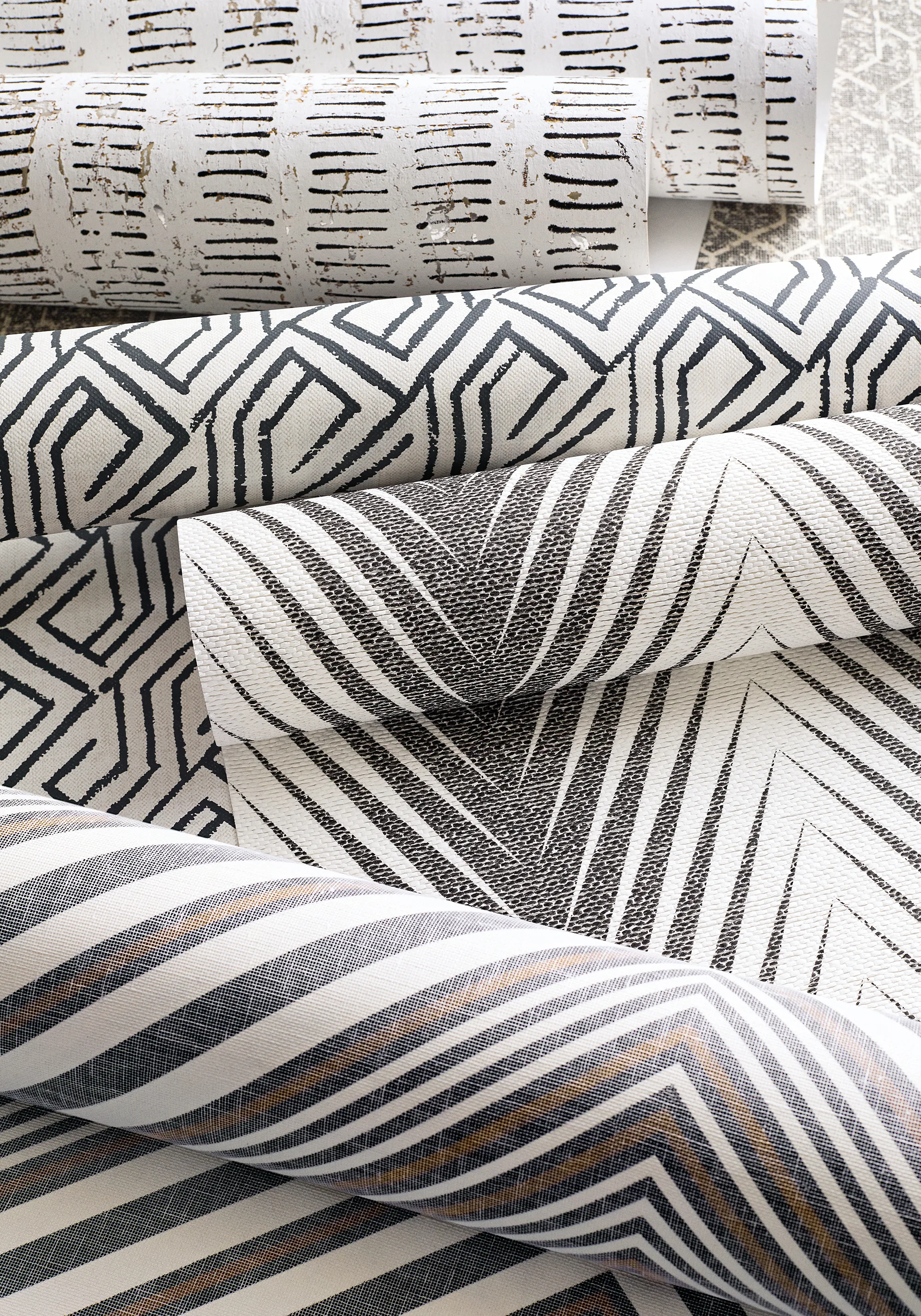Thibaut Viva in Black and White (T12827)