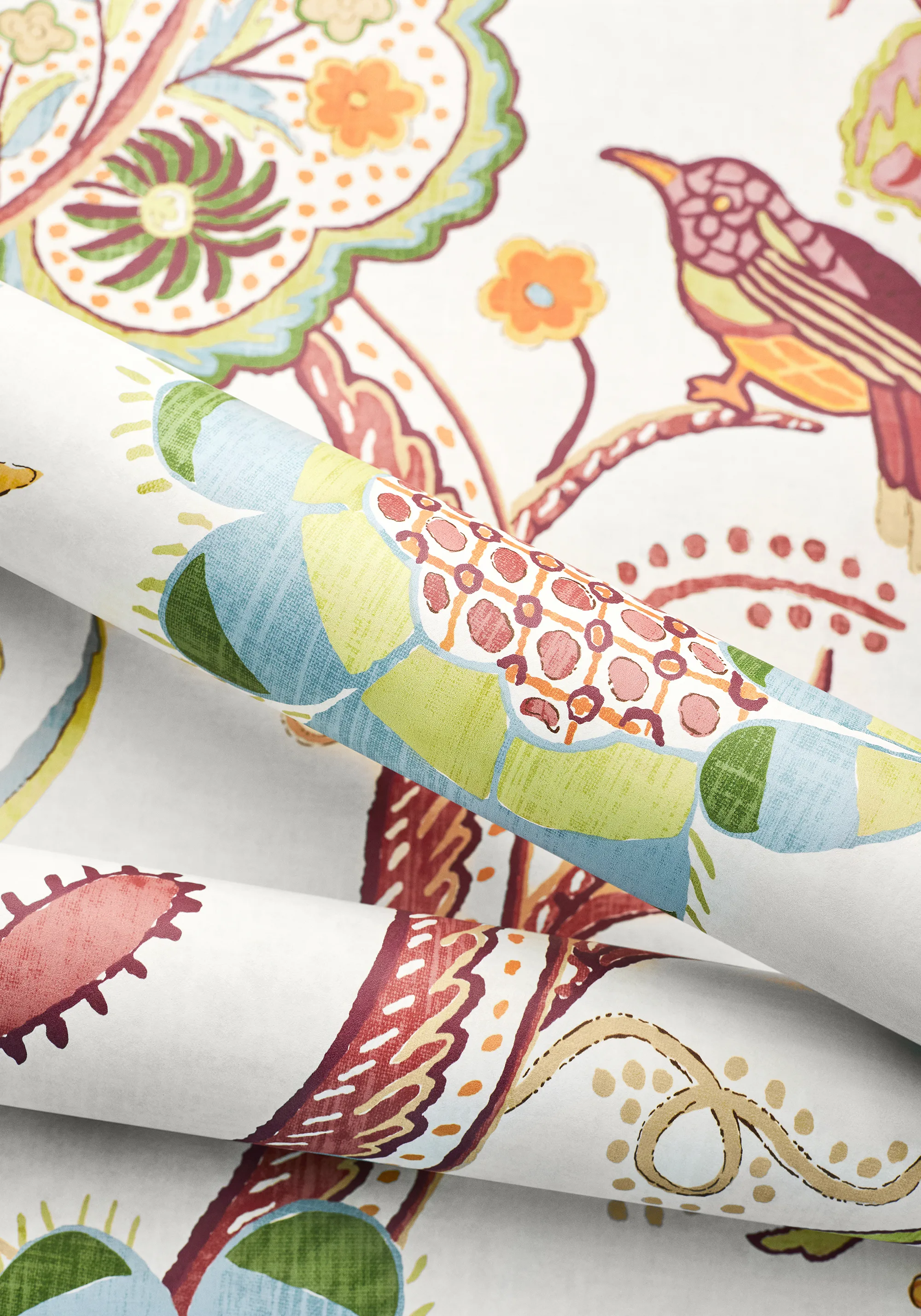 Thibaut Windsor in Cream and Red (T14305)