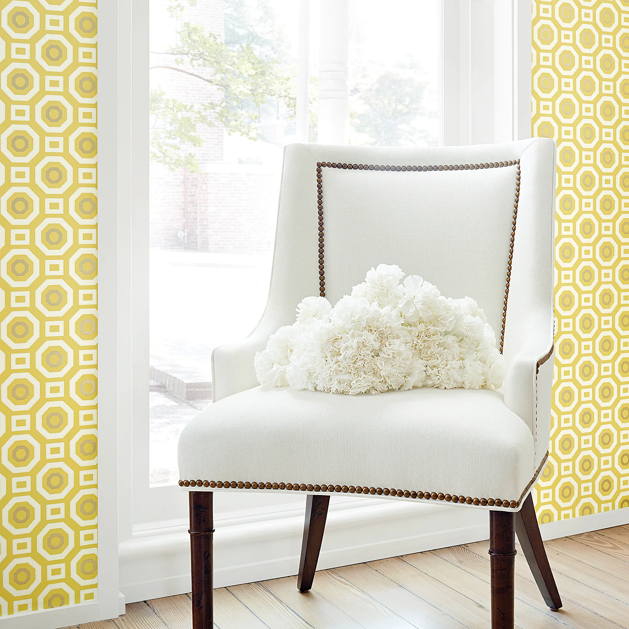 Anna French Zane in Metallic Gold on Citron (AT6035)