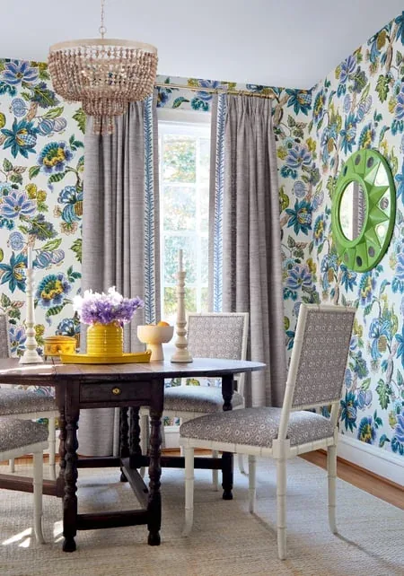 AT16137 | Stockbridge - Lavender and Blue room view