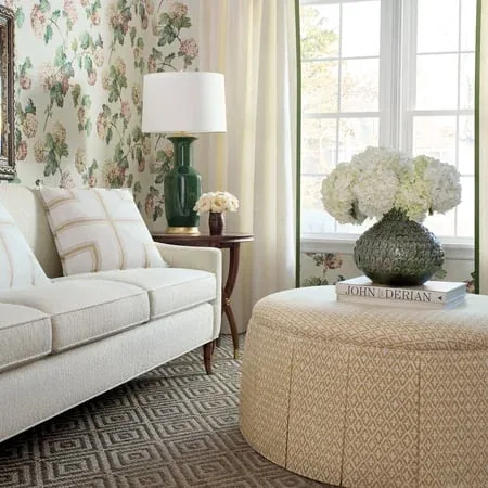 AT57848 | Sussex Hydrangea - Soft Gold room view